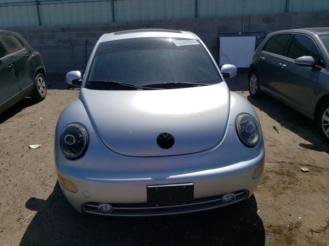 2002 Volkswagen New Beetle Glx Silver vin: 3VWDD21C52M411661