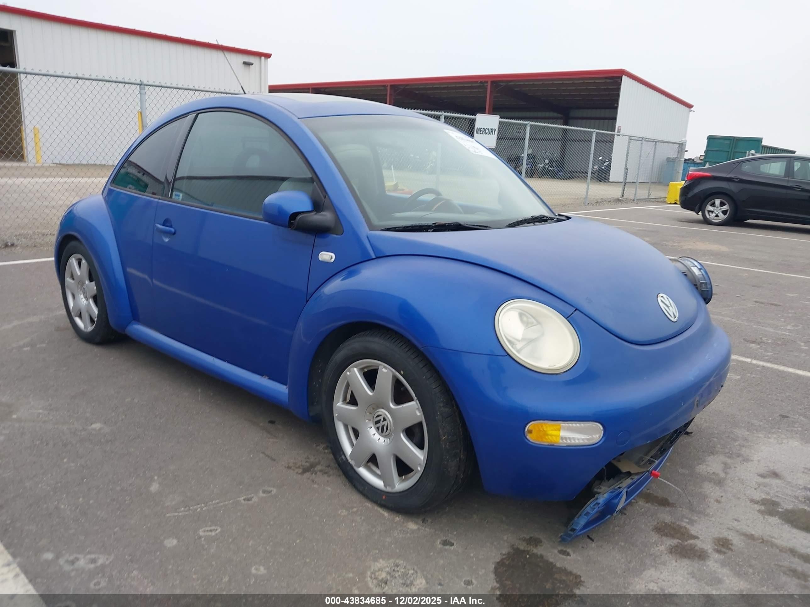 2001 Volkswagen New Beetle Glx Синий vin: 3VWDD21C61M445462