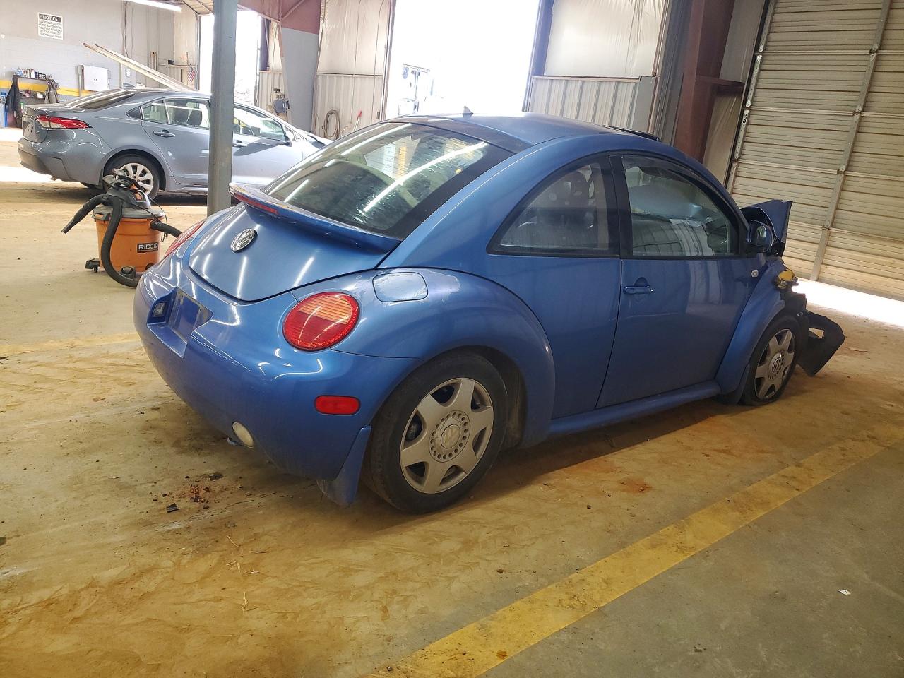 2000 Volkswagen New Beetle Glx Blue vin: 3VWDD21C9YM429802