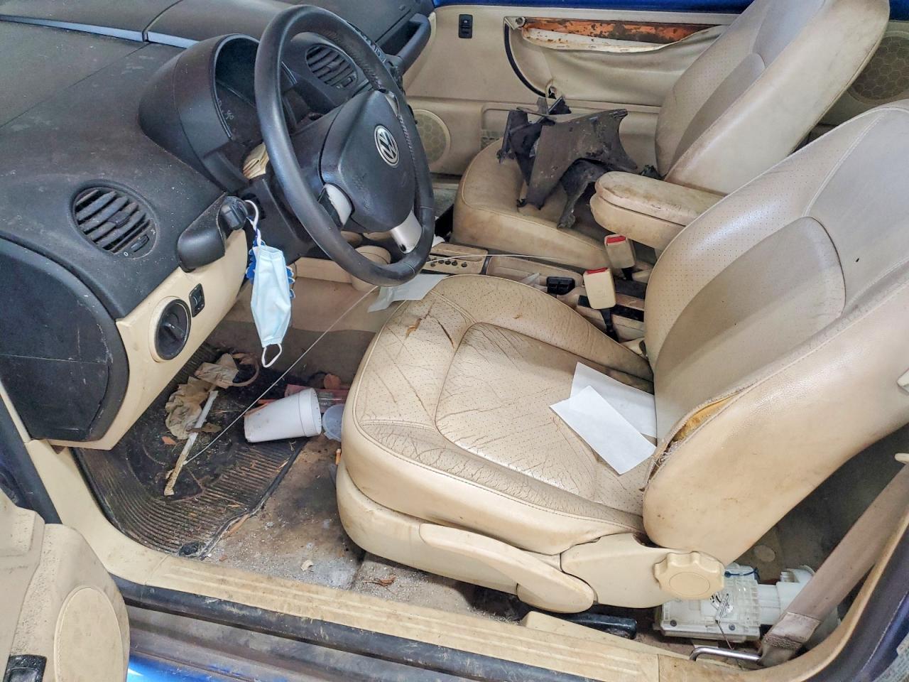 2000 Volkswagen New Beetle Glx Blue vin: 3VWDD21C9YM429802