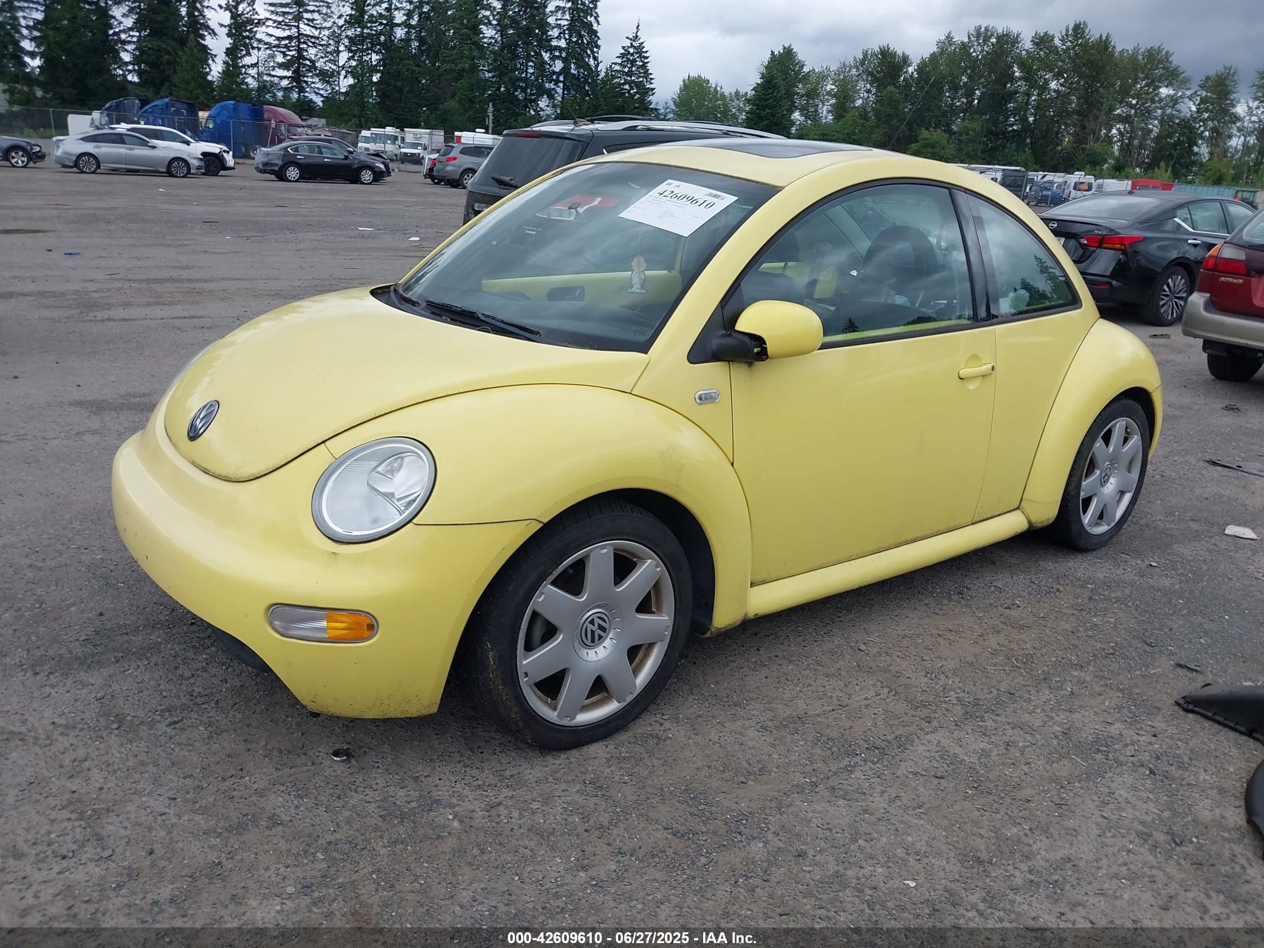 2001 Volkswagen New Beetle Glx Yellow vin: 3VWDD21CX1M461180