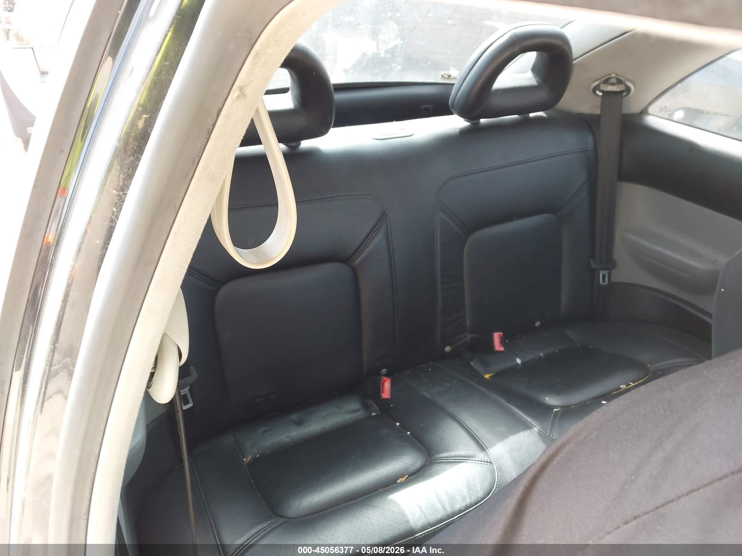 2001 Volkswagen New Beetle Glx Черный vin: 3VWDD21CX1M465701