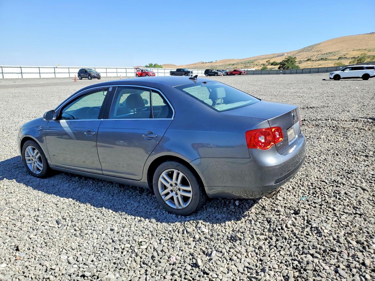 2007 Volkswagen Jetta 2.5 Option Package 2 Charcoal vin: 3VWDF71K67M134945