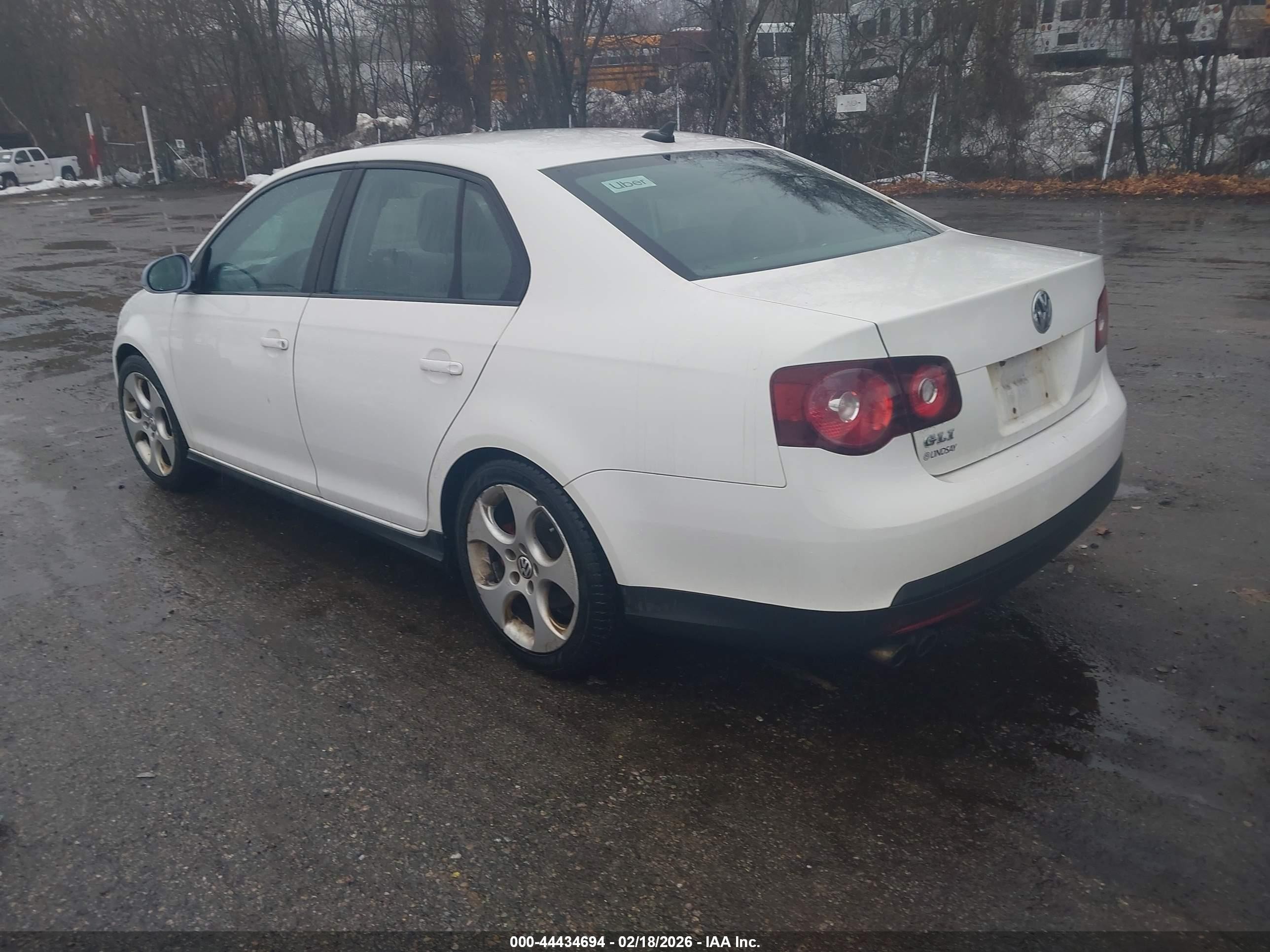 2009 Volkswagen Gli   White vin: 3VWDJ71K19M073814