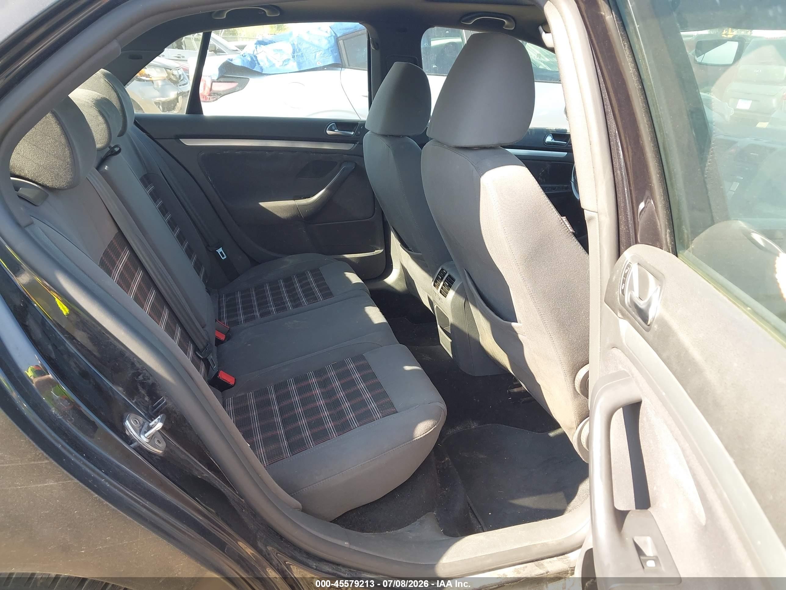 2009 Volkswagen Gli   Черный vin: 3VWDJ71K29M123569