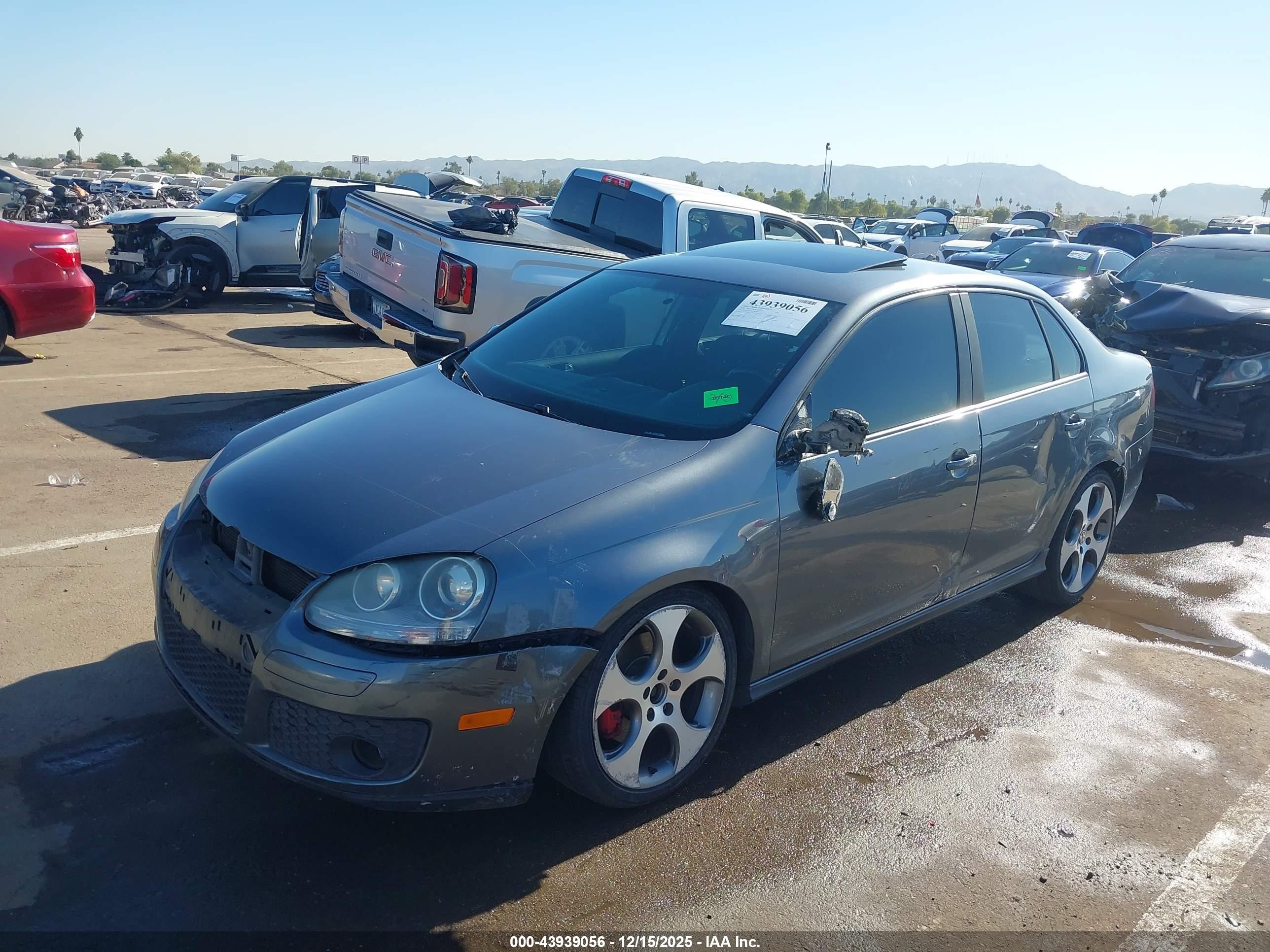 2008 Volkswagen Gli   Gray vin: 3VWDJ71K68M099677