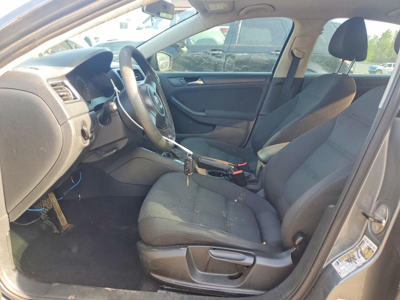 2011 Volkswagen Jetta Base Gray vin: 3VWDK7AJ3BM335780