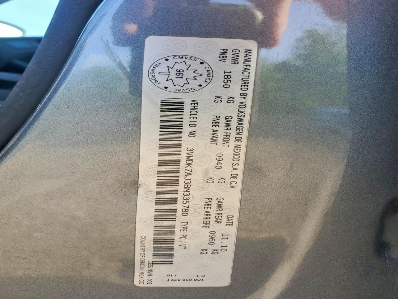 2011 Volkswagen Jetta Base Gray vin: 3VWDK7AJ3BM335780