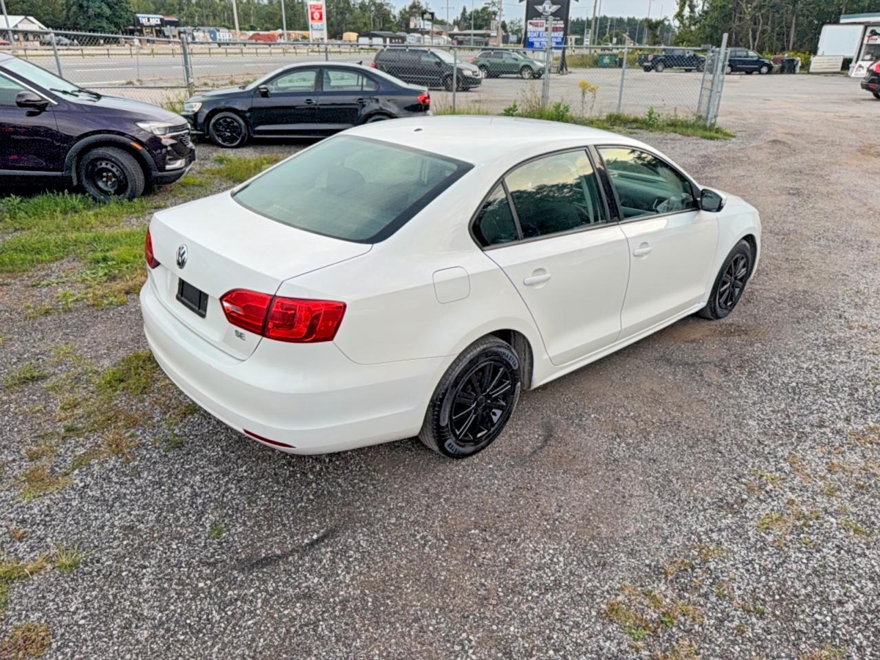 2013 Volkswagen Jetta Se White vin: 3VWDK7AJ6DM379792