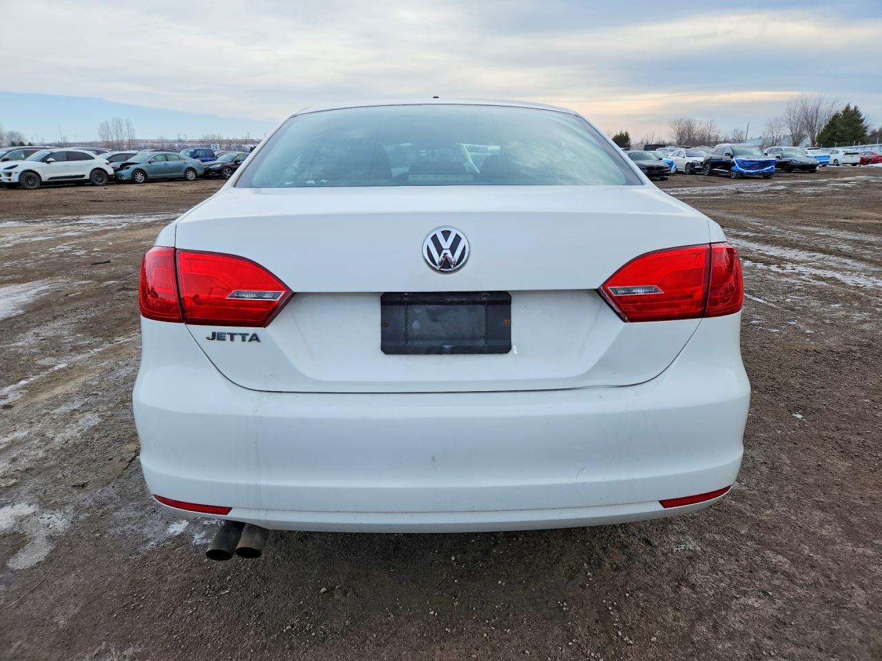 2011 Volkswagen Jetta White vin: 3VWDK7AJXBM311895