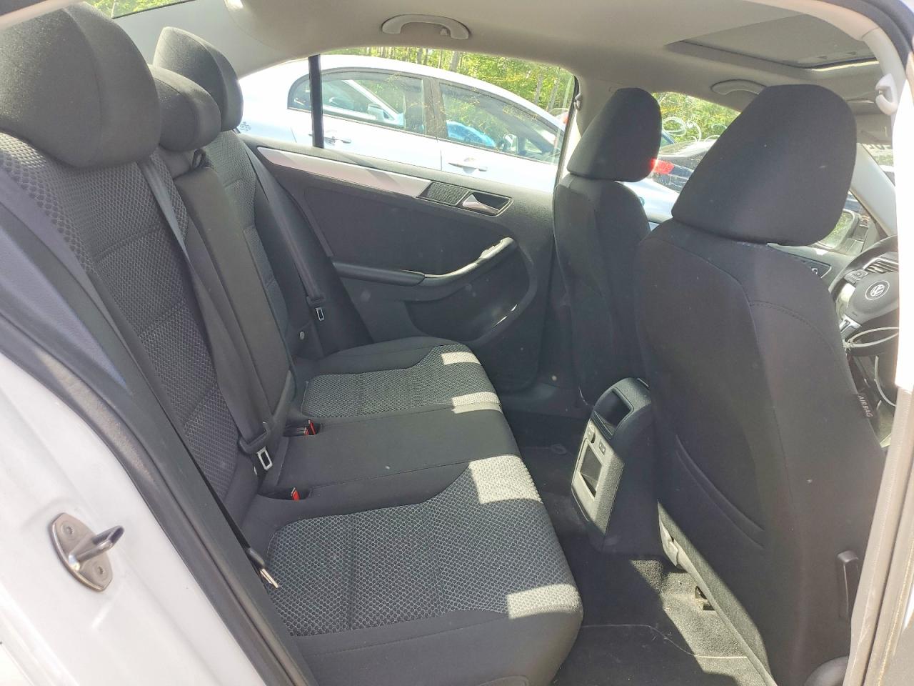 2014 Volkswagen Jetta Se Белый vin: 3VWDK7AJXEM398881