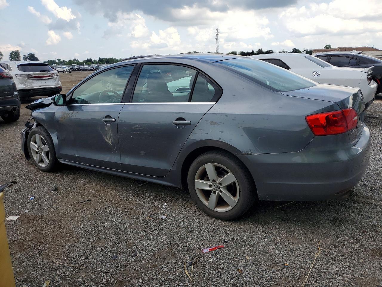 2014 Volkswagen Jetta Tdi Серый vin: 3VWDL7AJ2EM357724