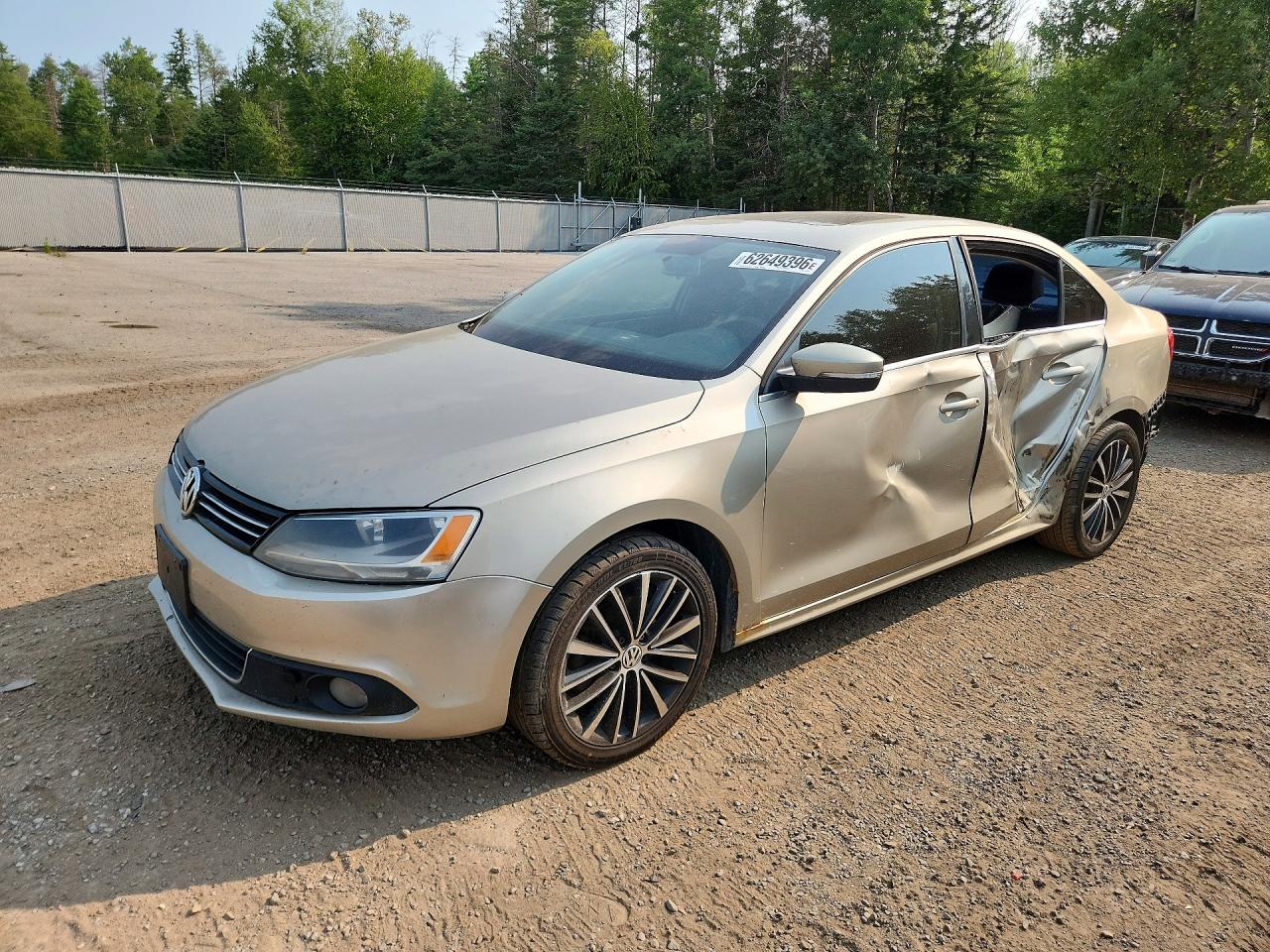 3VWDL7AJ8DM283756