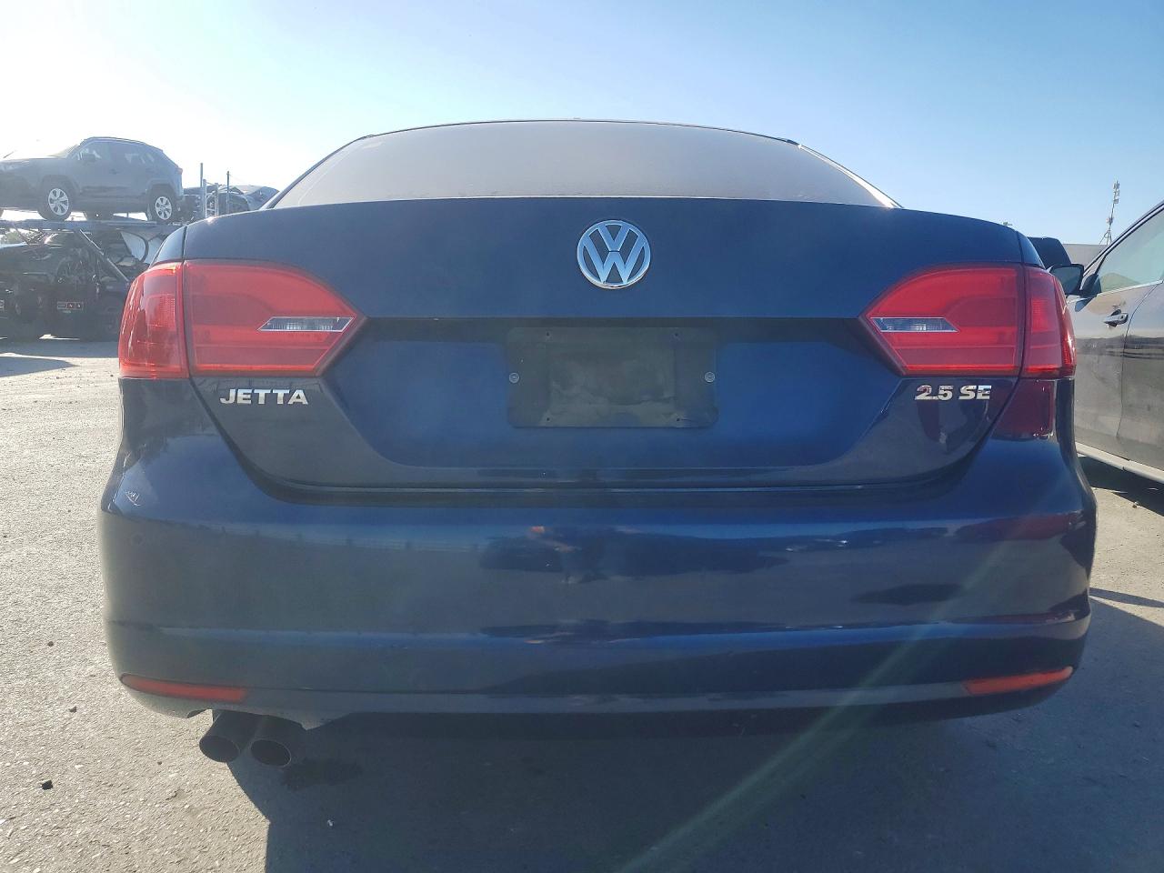 2012 Volkswagen Jetta Se Blue vin: 3VWDP7AJ0CM131179
