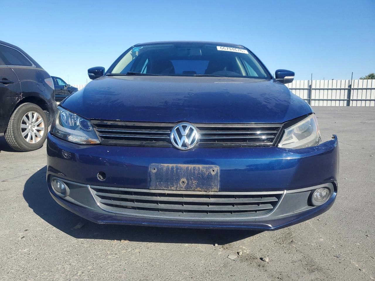 2012 Volkswagen Jetta Se Blue vin: 3VWDP7AJ0CM131179