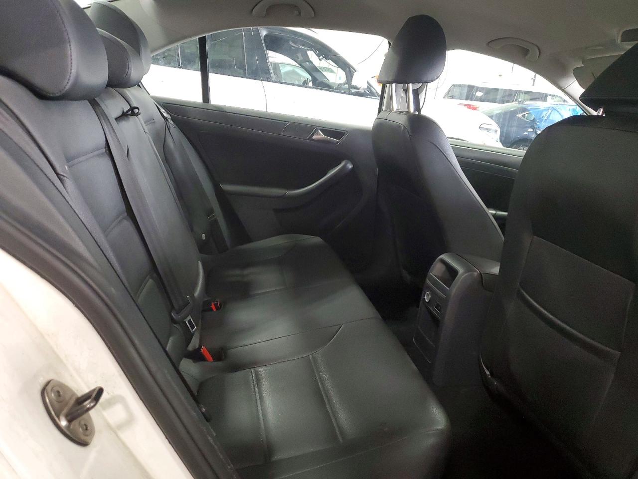 2012 Volkswagen Jetta Se White vin: 3VWDP7AJ0CM365502