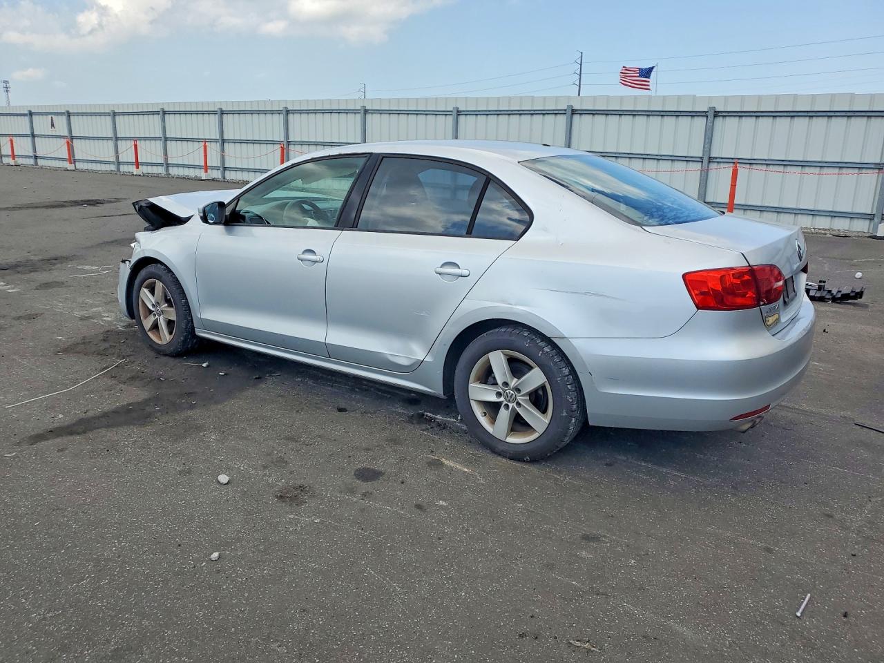 2012 Volkswagen Jetta Se Silver vin: 3VWDP7AJ0CM381179