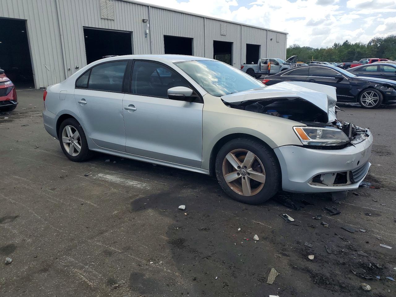 2012 Volkswagen Jetta Se Silver vin: 3VWDP7AJ0CM381179