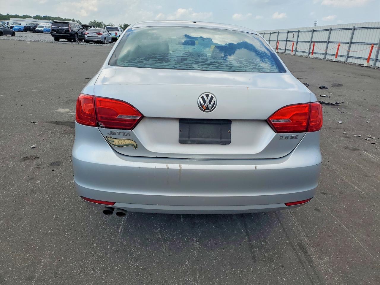 2012 Volkswagen Jetta Se Silver vin: 3VWDP7AJ0CM381179