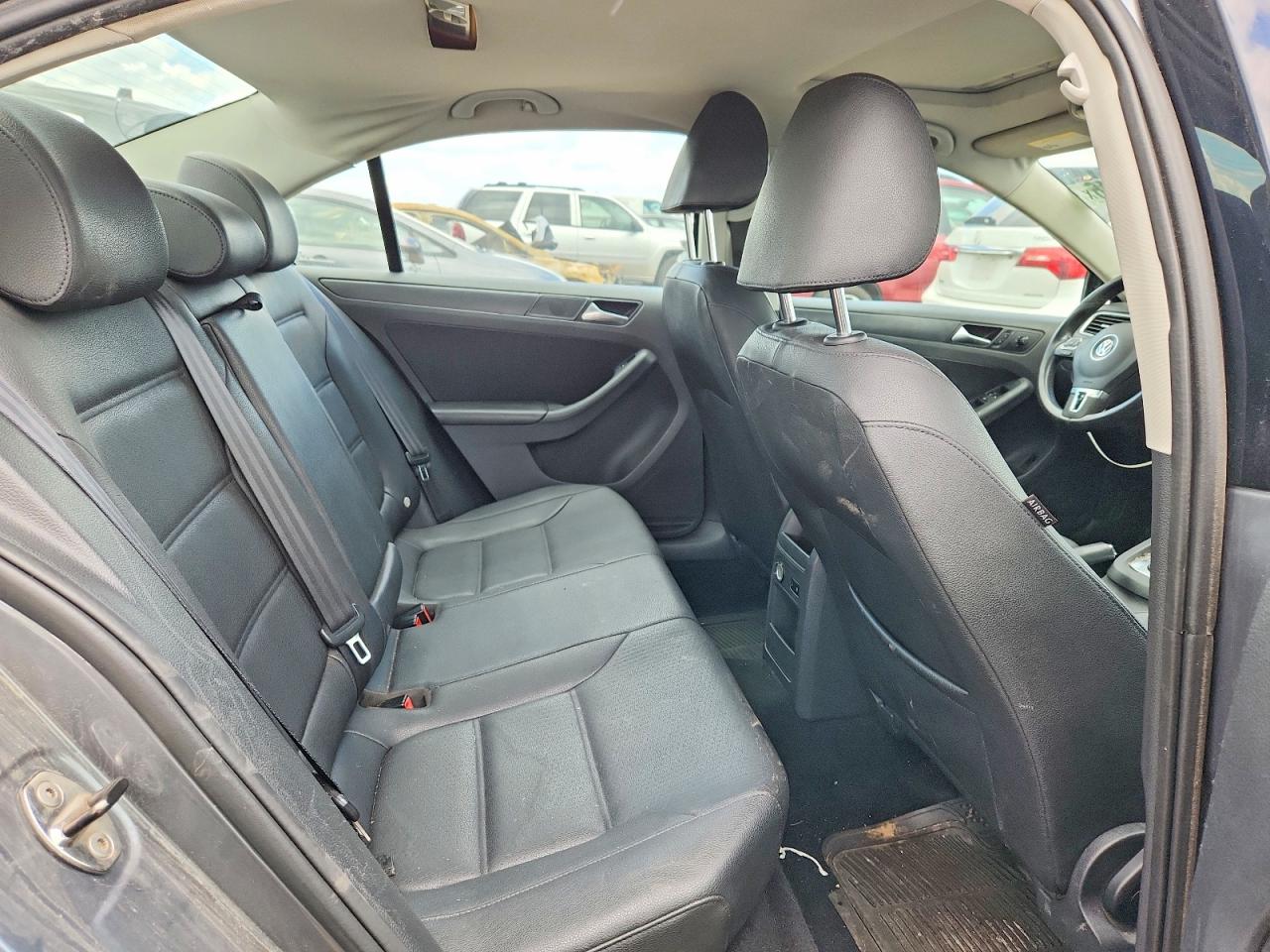 2012 Volkswagen Jetta Se Gray vin: 3VWDP7AJ0CM403035
