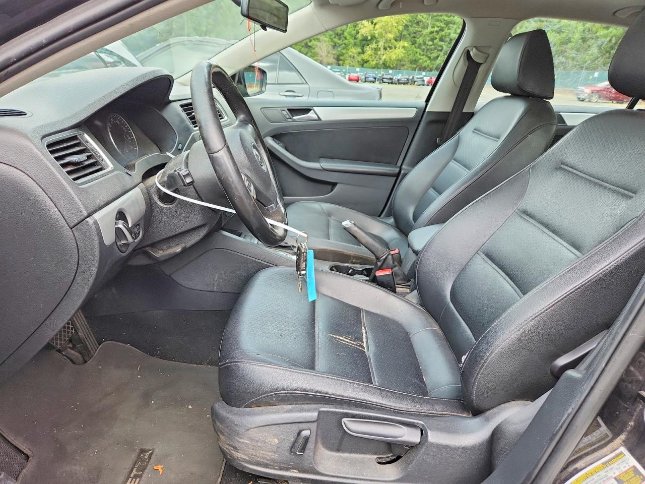 2013 Volkswagen Jetta Se Black vin: 3VWDP7AJ0DM250044