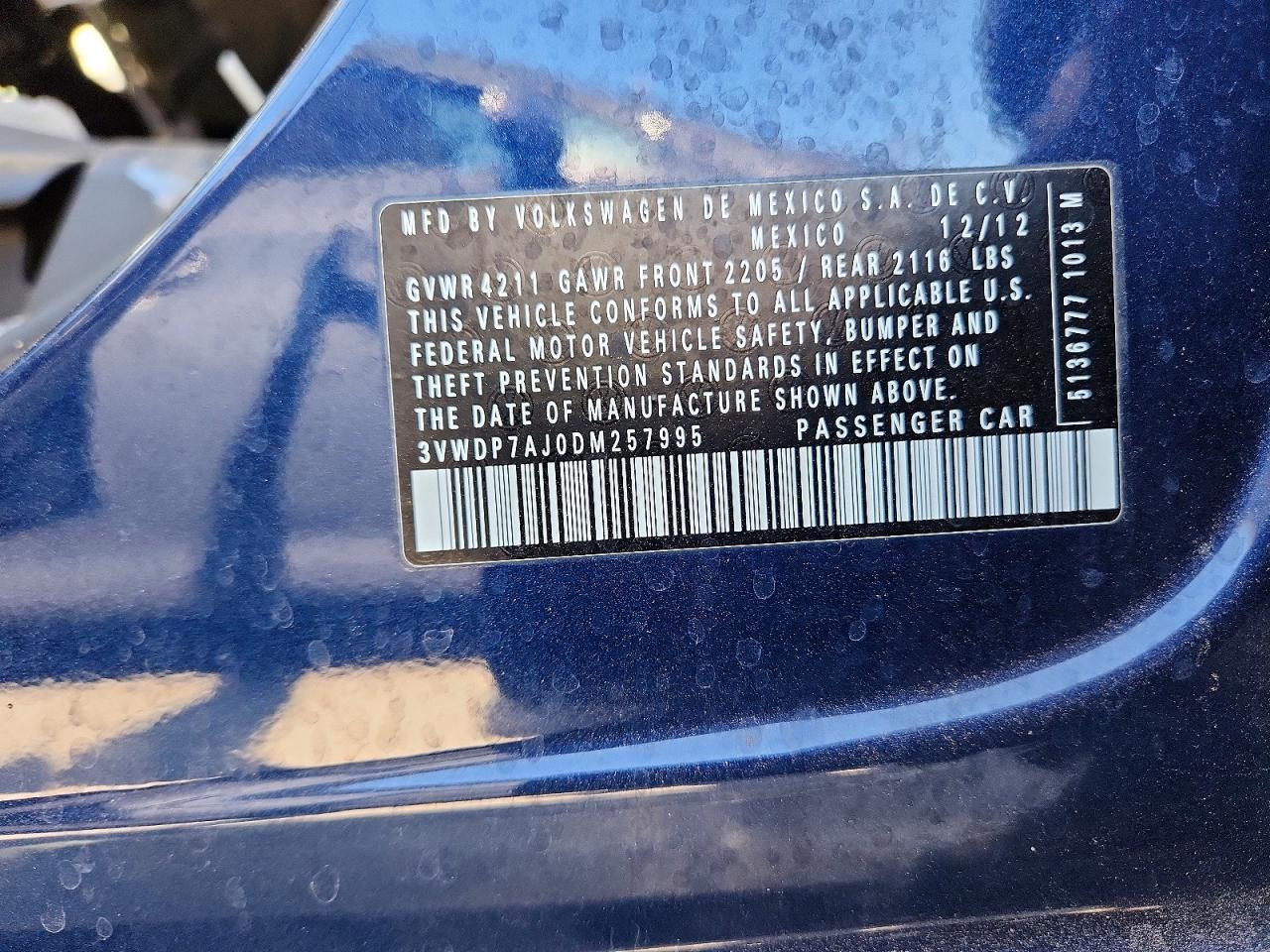 2013 Volkswagen Jetta Se Blue vin: 3VWDP7AJ0DM257995