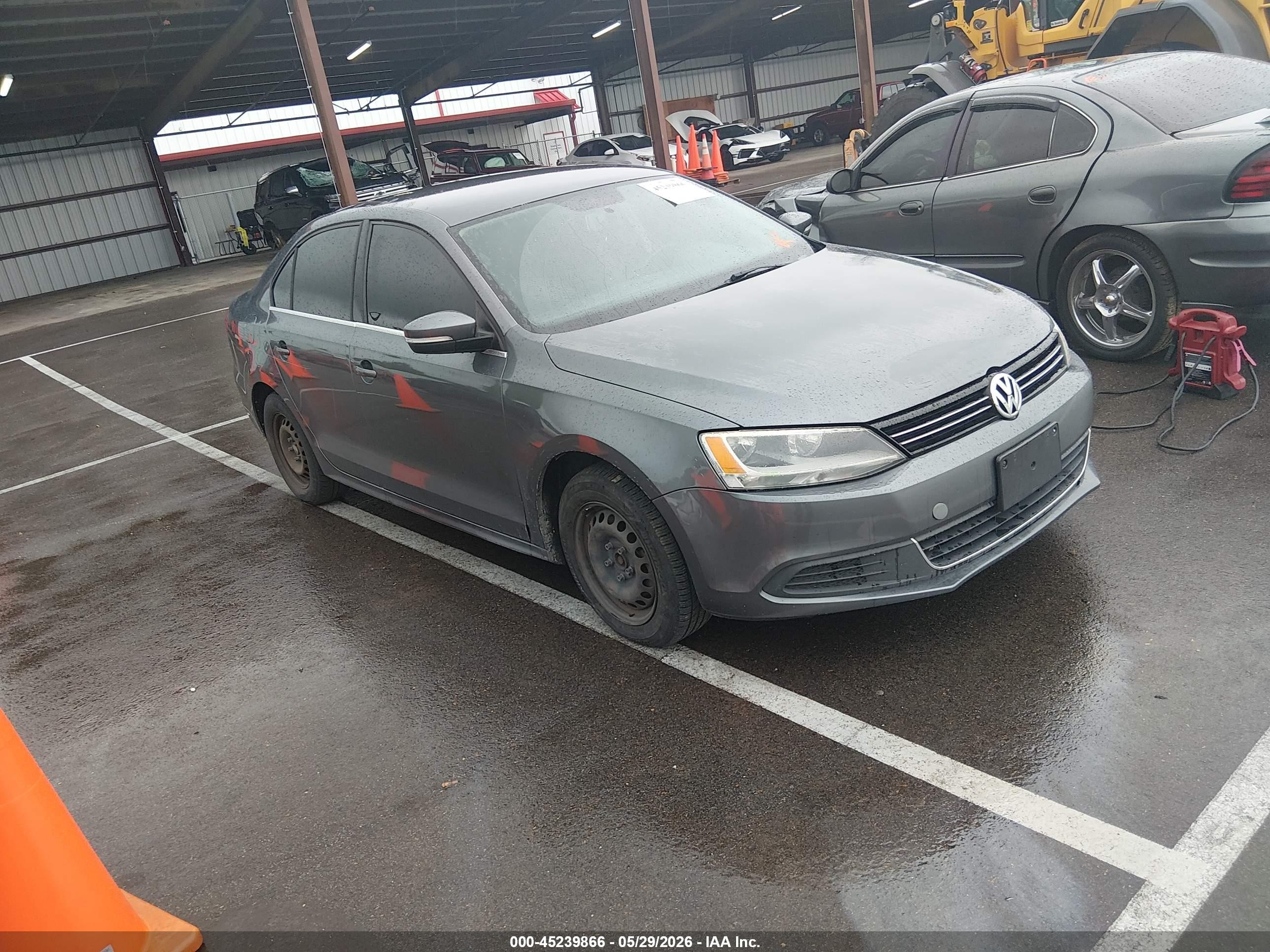2013 Volkswagen Jetta 2.5l Se Gray vin: 3VWDP7AJ0DM359460