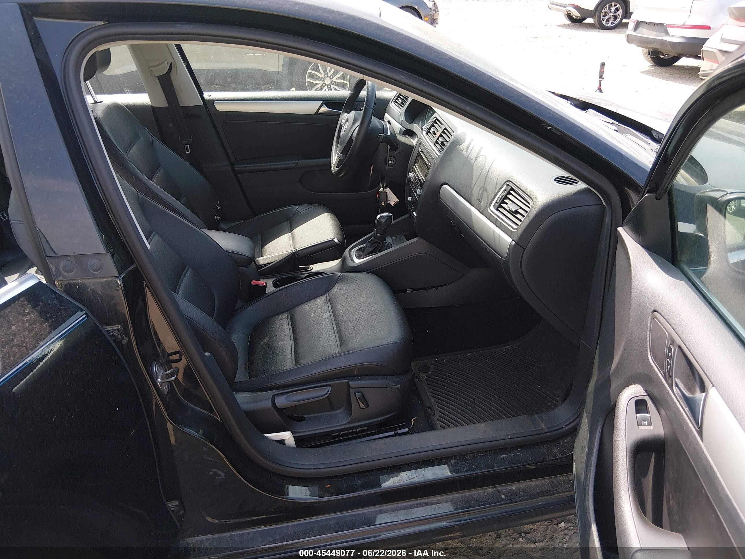 2013 Volkswagen Jetta 2.5l Se Black vin: 3VWDP7AJ0DM366277