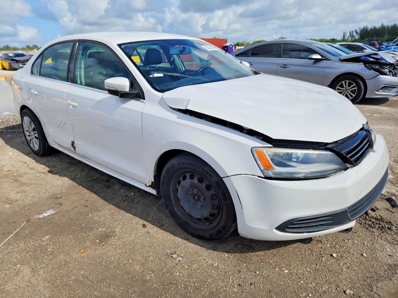 2013 Volkswagen Jetta Se Белый vin: 3VWDP7AJ0DM394855