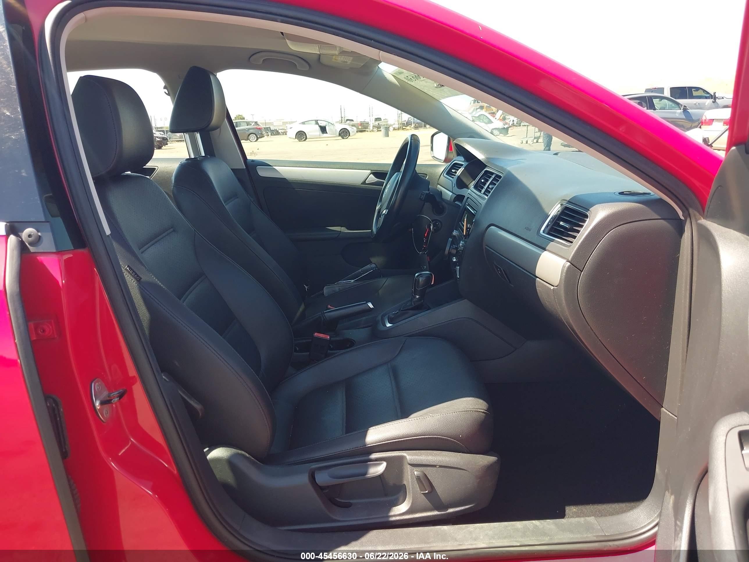 2013 Volkswagen Jetta 2.5l Se Red vin: 3VWDP7AJ0DM418944