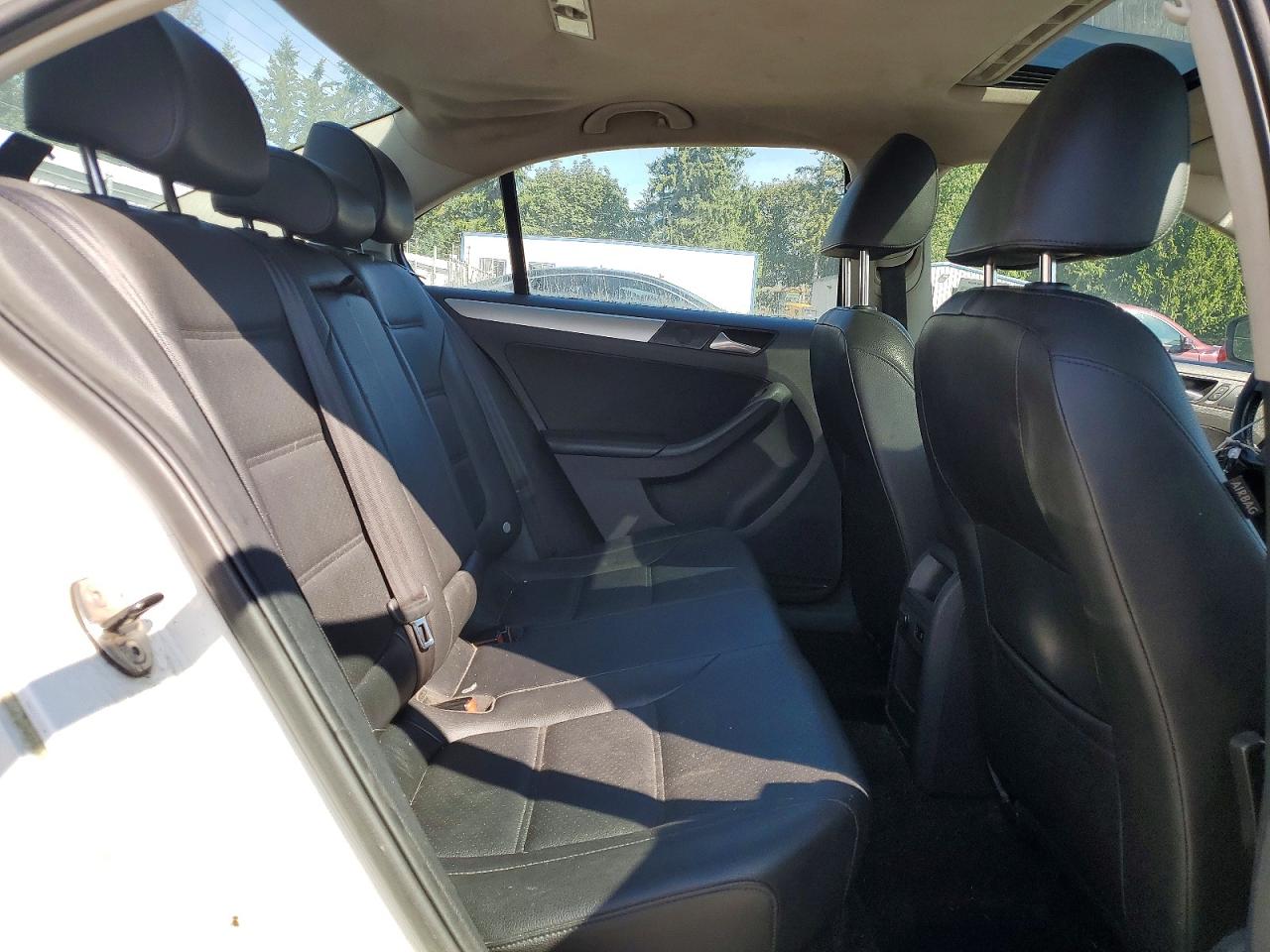 2013 Volkswagen Jetta Se White vin: 3VWDP7AJ0DM428714