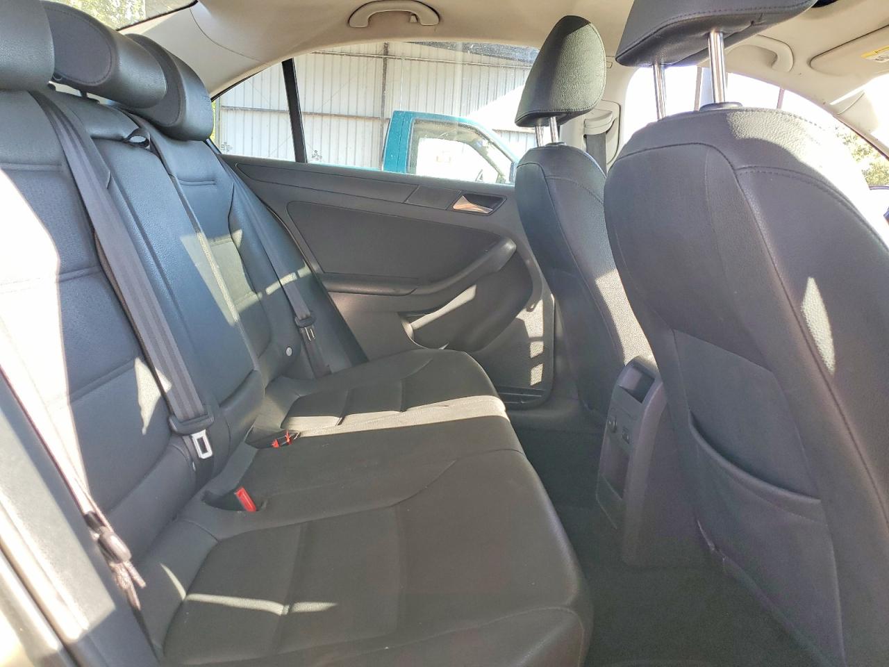 2012 Volkswagen Jetta Se Silver vin: 3VWDP7AJ1CM308354