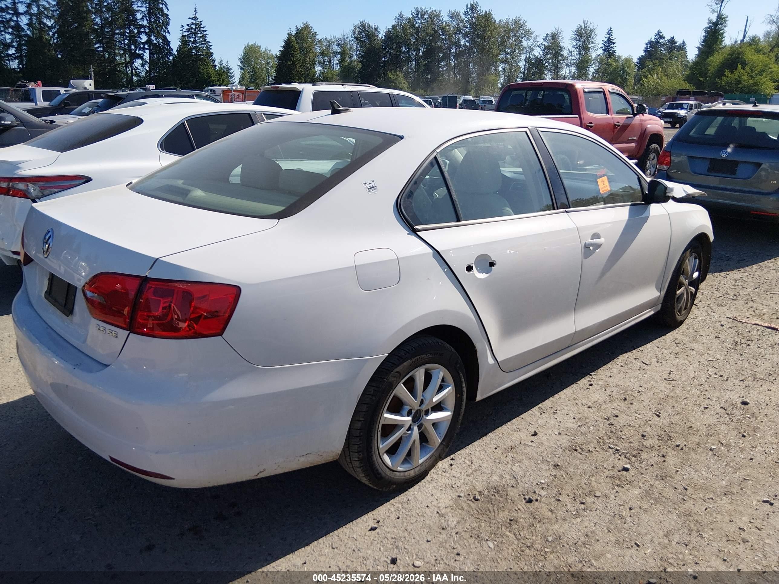 2012 Volkswagen Jetta 2.5l Se Белый vin: 3VWDP7AJ1CM311884