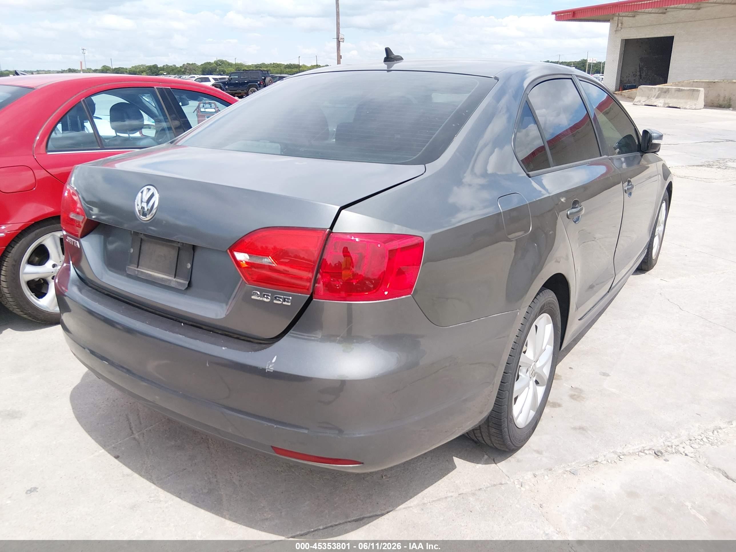 2012 Volkswagen Jetta 2.5l Se Gray vin: 3VWDP7AJ1CM329396