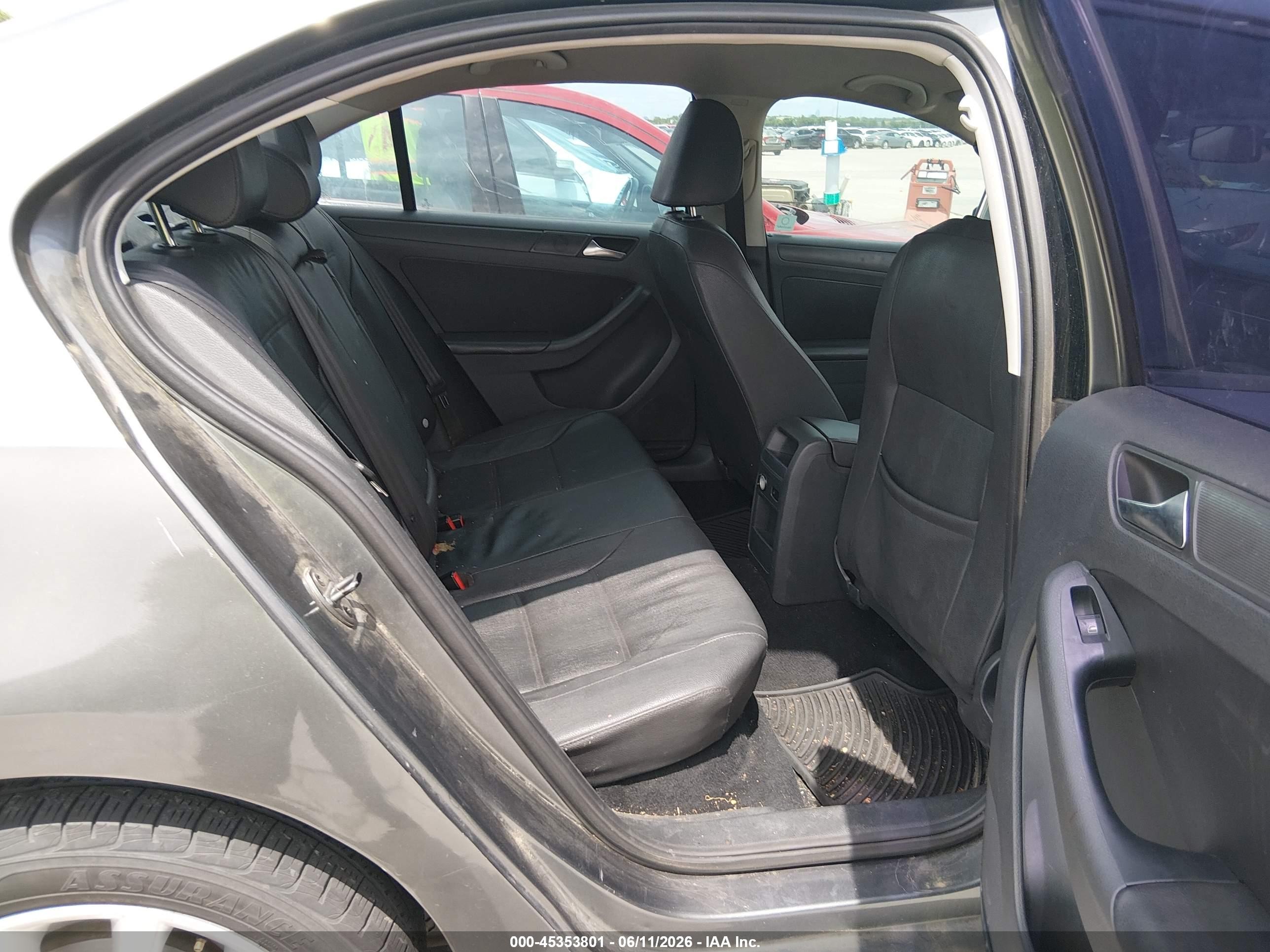 2012 Volkswagen Jetta 2.5l Se Gray vin: 3VWDP7AJ1CM329396