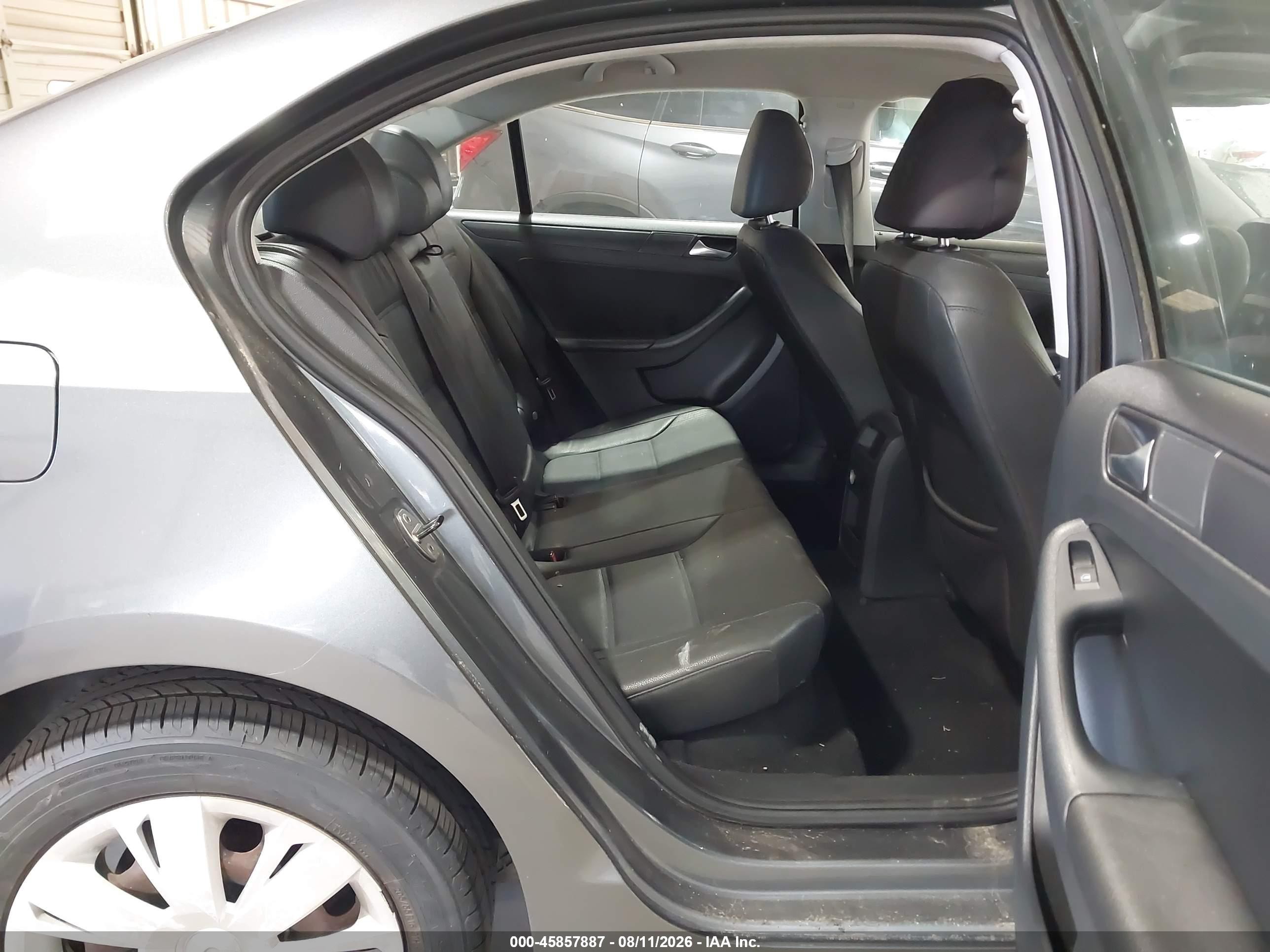 2012 Volkswagen Jetta 2.5l Se Серый vin: 3VWDP7AJ1CM340219
