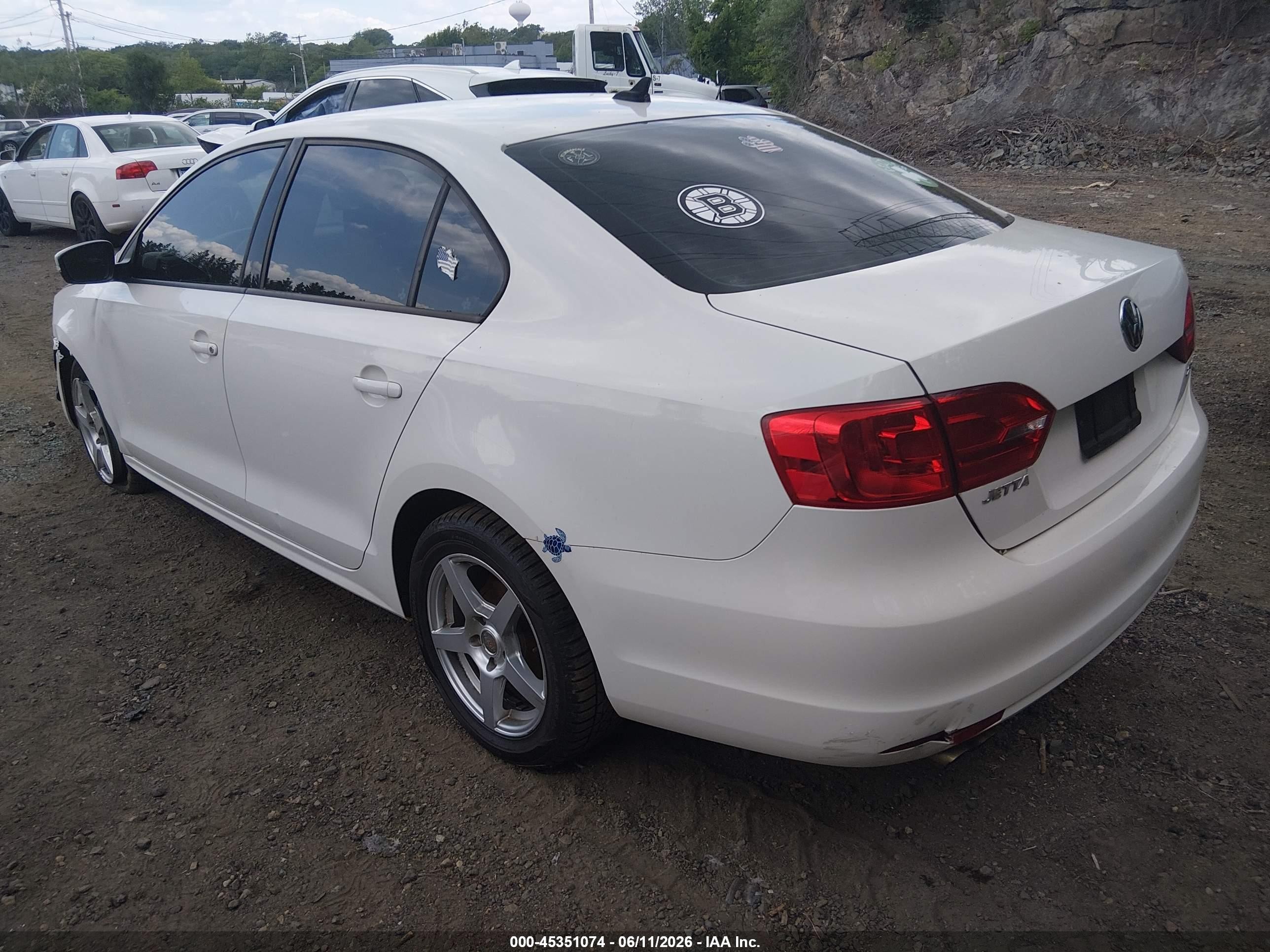 2012 Volkswagen Jetta 2.5l Se White vin: 3VWDP7AJ1CM341239