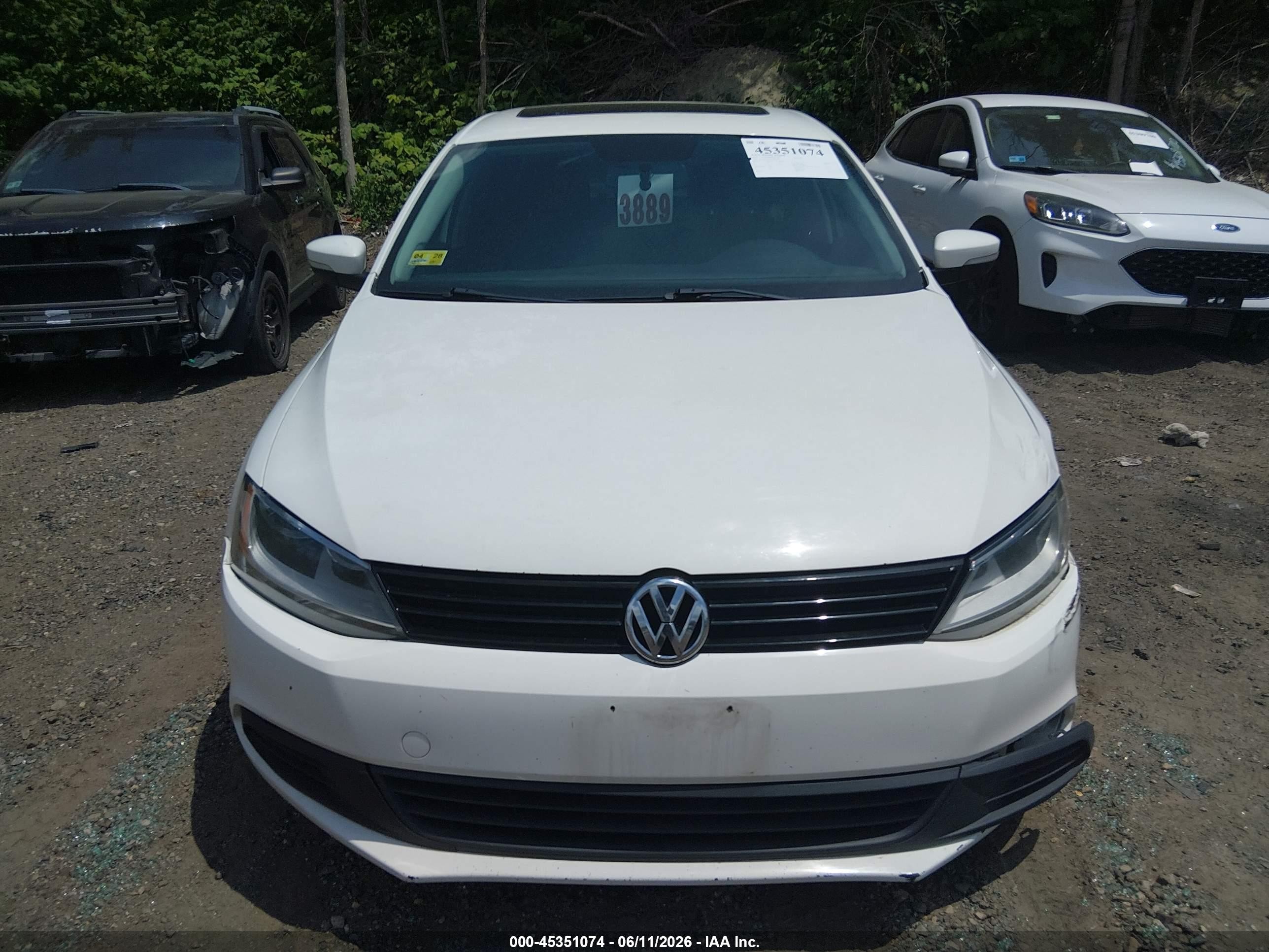 2012 Volkswagen Jetta 2.5l Se White vin: 3VWDP7AJ1CM341239