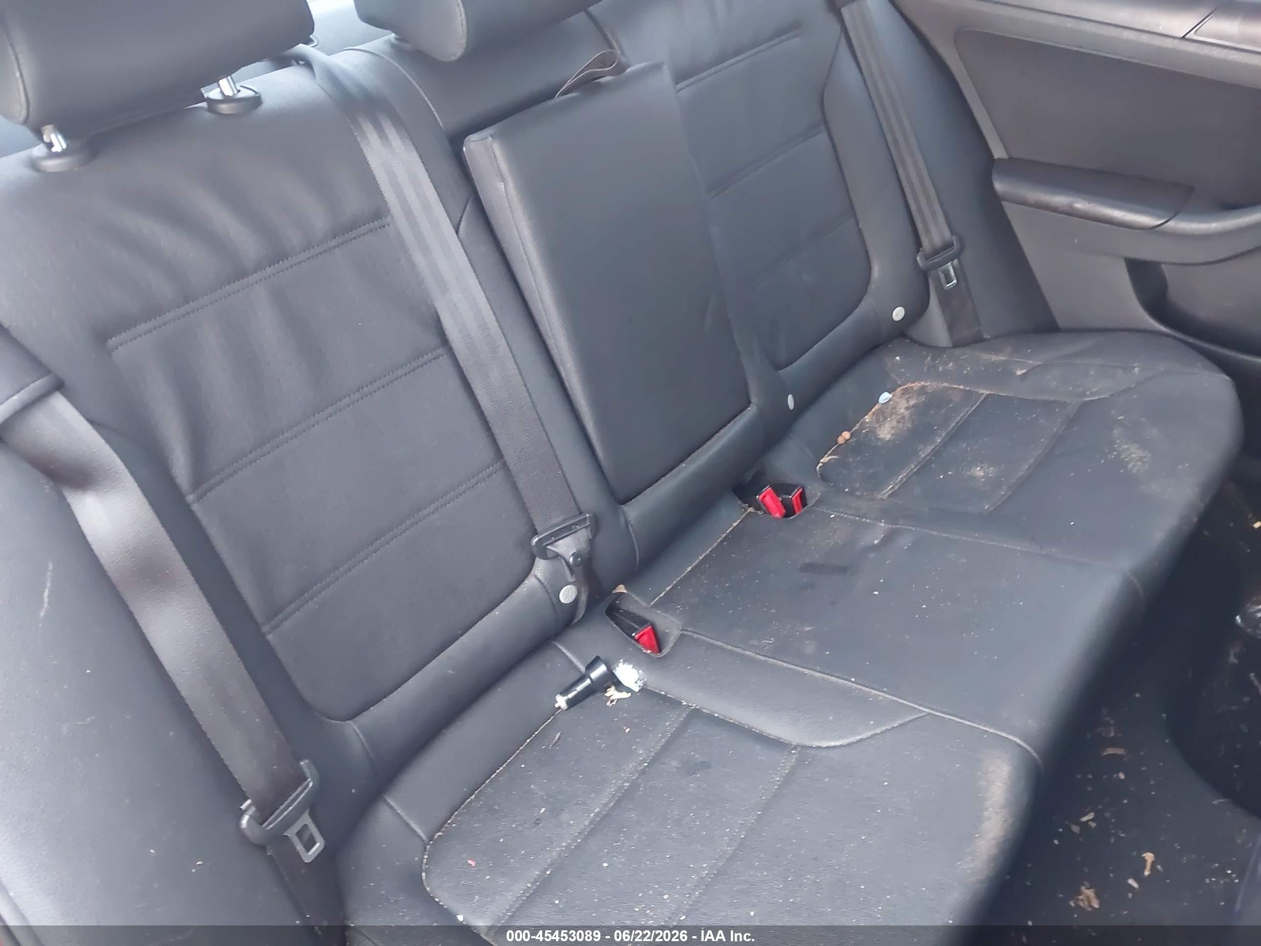 2012 Volkswagen Jetta 2.5l Se Red vin: 3VWDP7AJ1CM342827