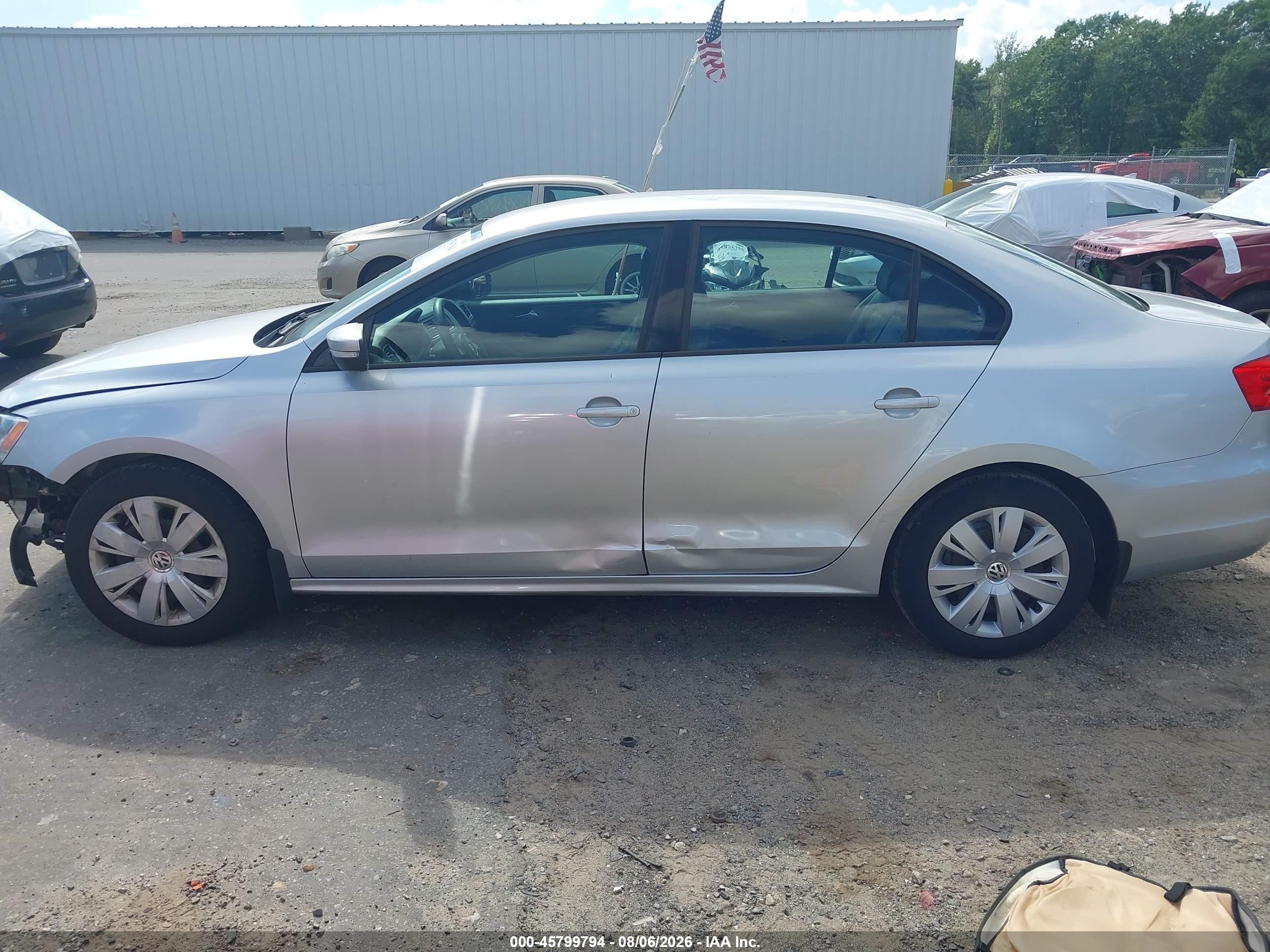 2012 Volkswagen Jetta 2.5l Se Серебряный vin: 3VWDP7AJ1CM351172