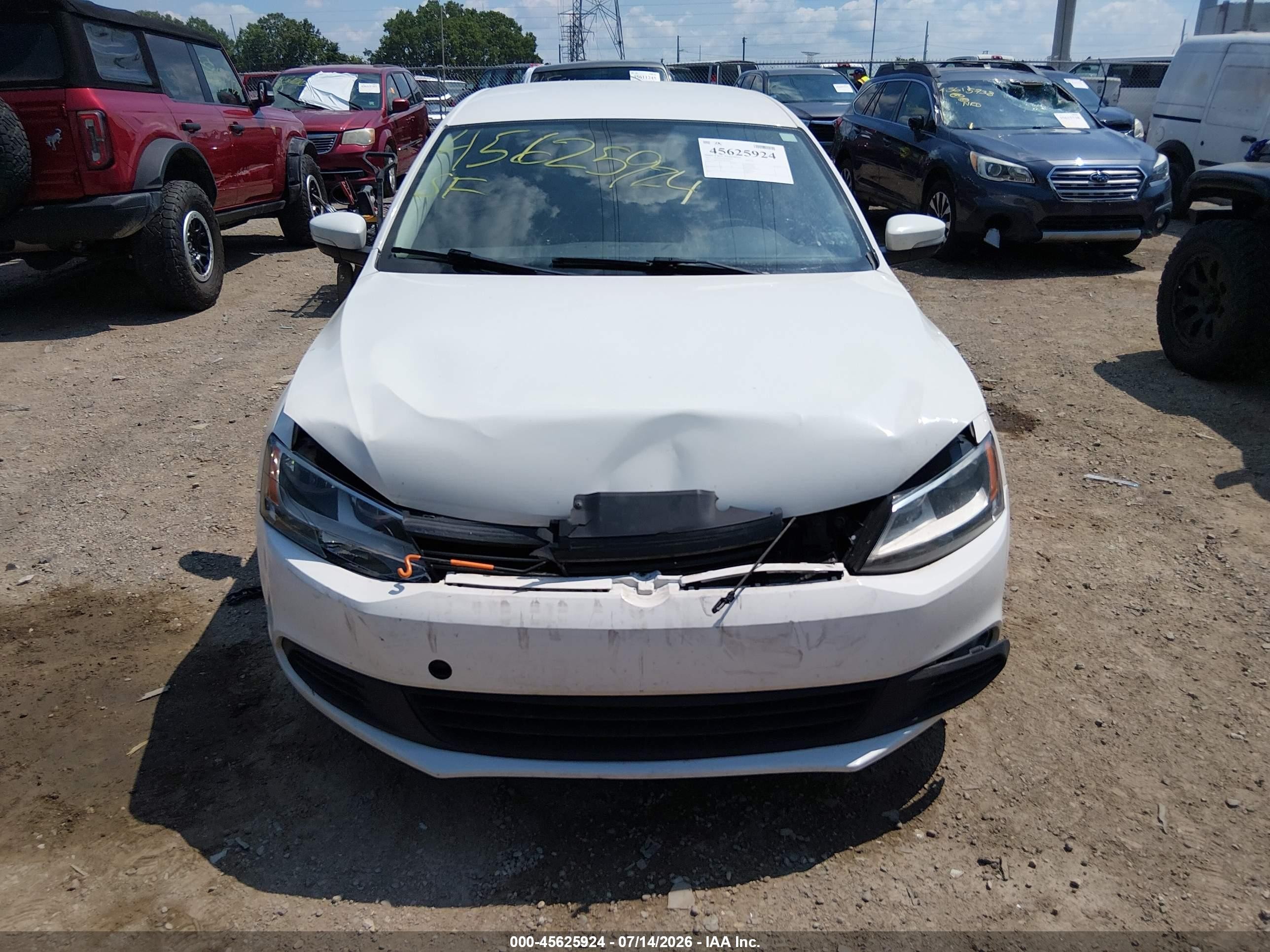2012 Volkswagen Jetta 2.5l Se Белый vin: 3VWDP7AJ1CM372099