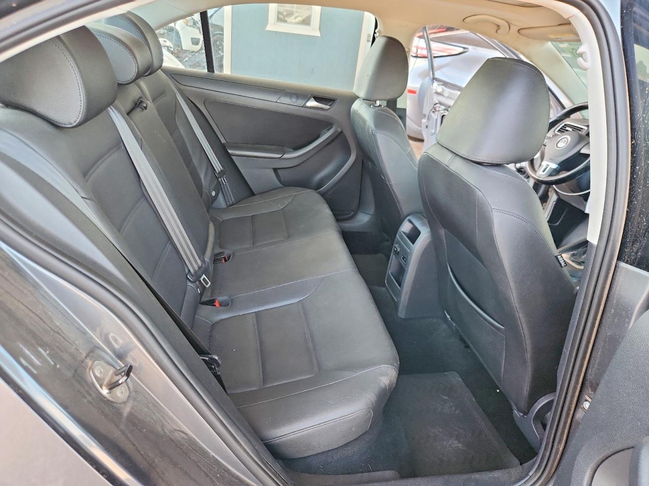 2012 Volkswagen Jetta Se Gray vin: 3VWDP7AJ1CM373219
