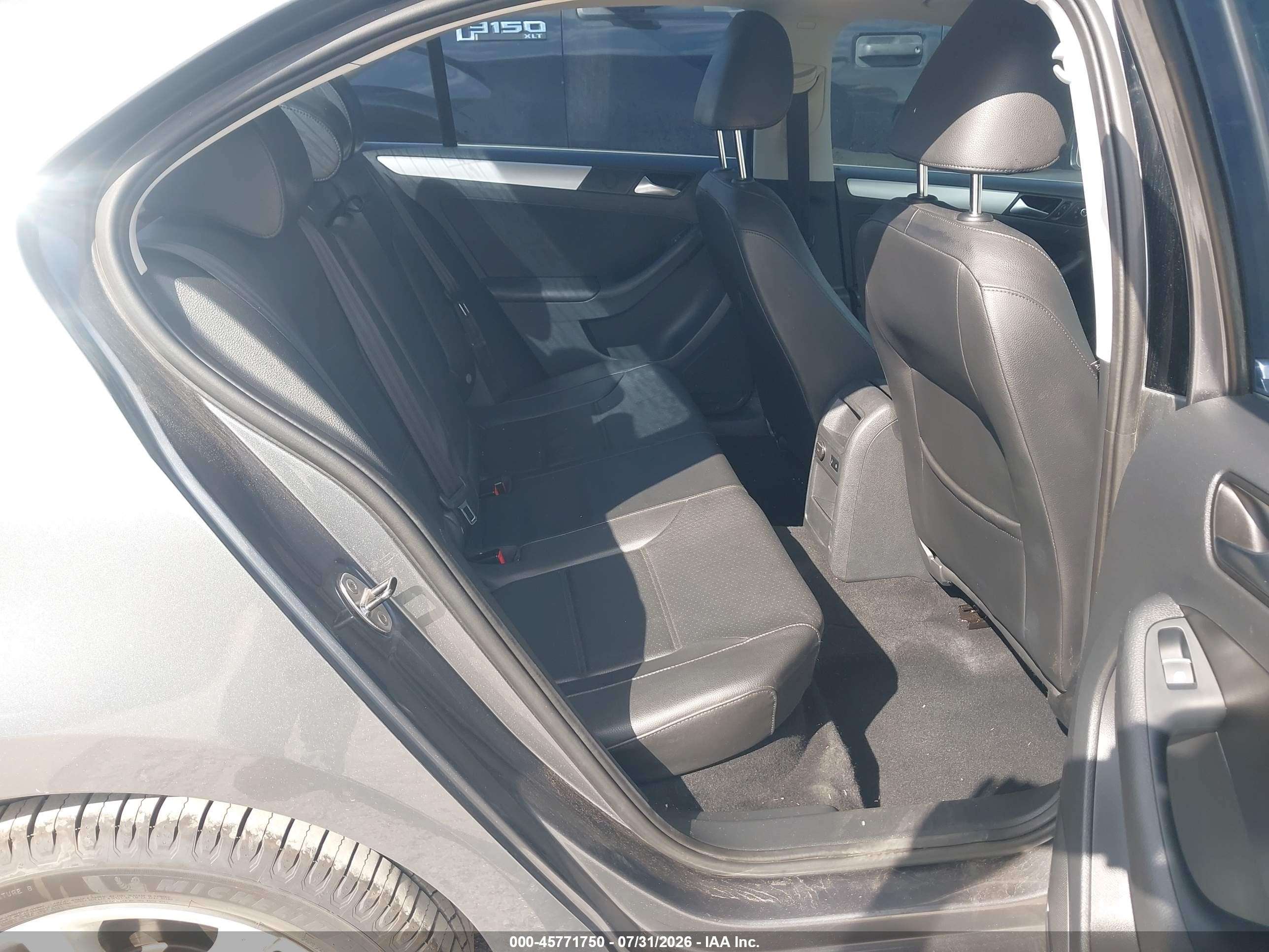 2013 Volkswagen Jetta 2.5l Se Light Blue vin: 3VWDP7AJ1DM204139