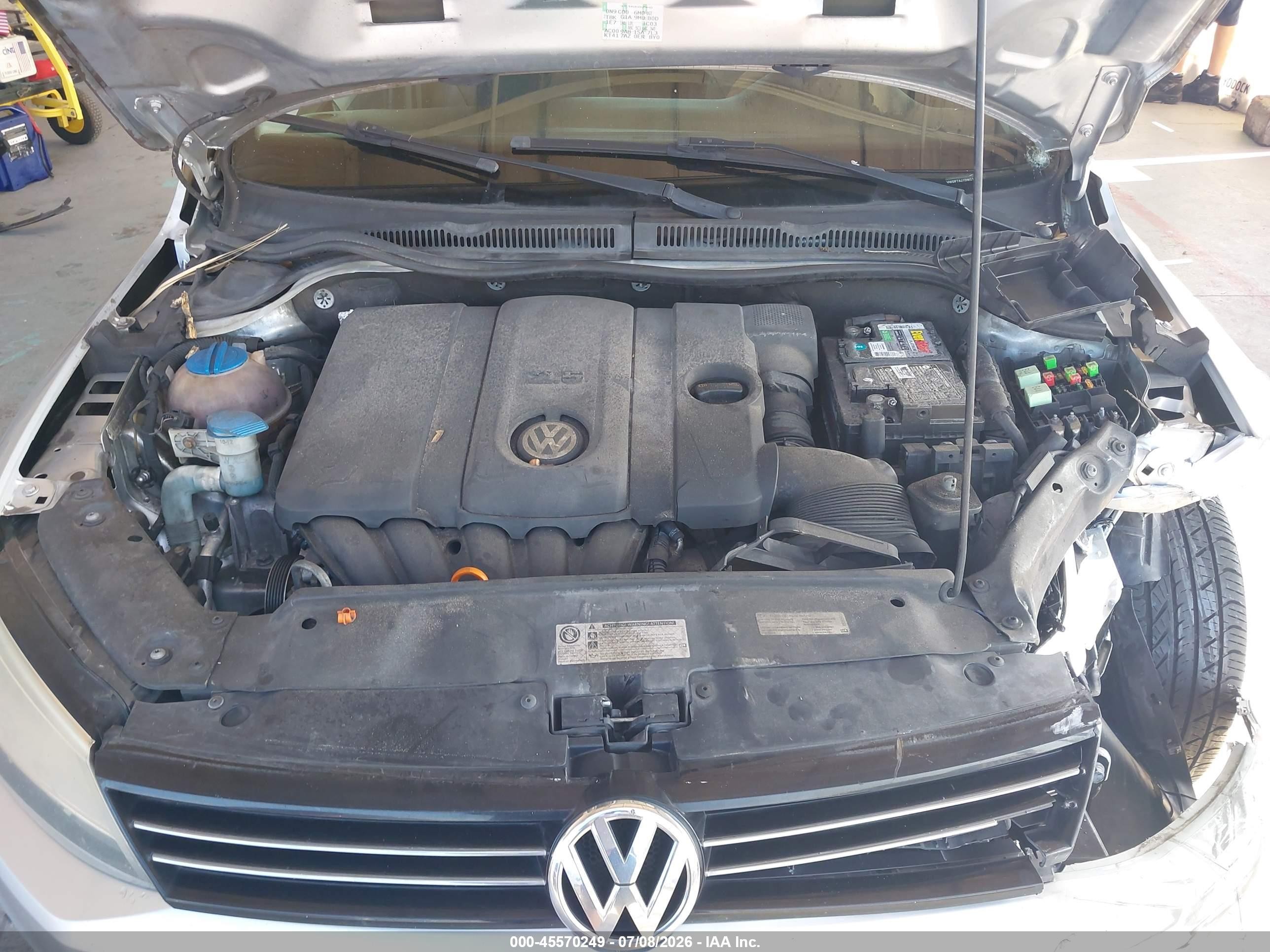 2013 Volkswagen Jetta 2.5l Se Серебряный vin: 3VWDP7AJ1DM214766