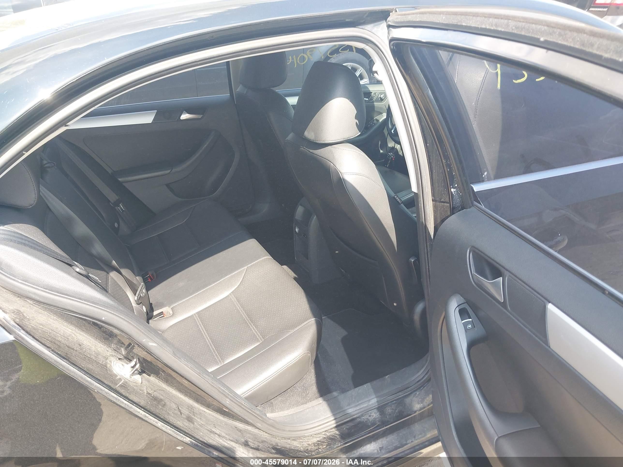 2013 Volkswagen Jetta 2.5l Se Black vin: 3VWDP7AJ1DM218722