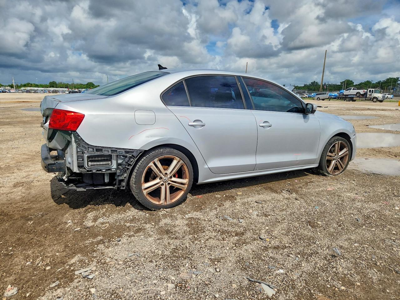 2013 Volkswagen Jetta Se Silver vin: 3VWDP7AJ1DM286423