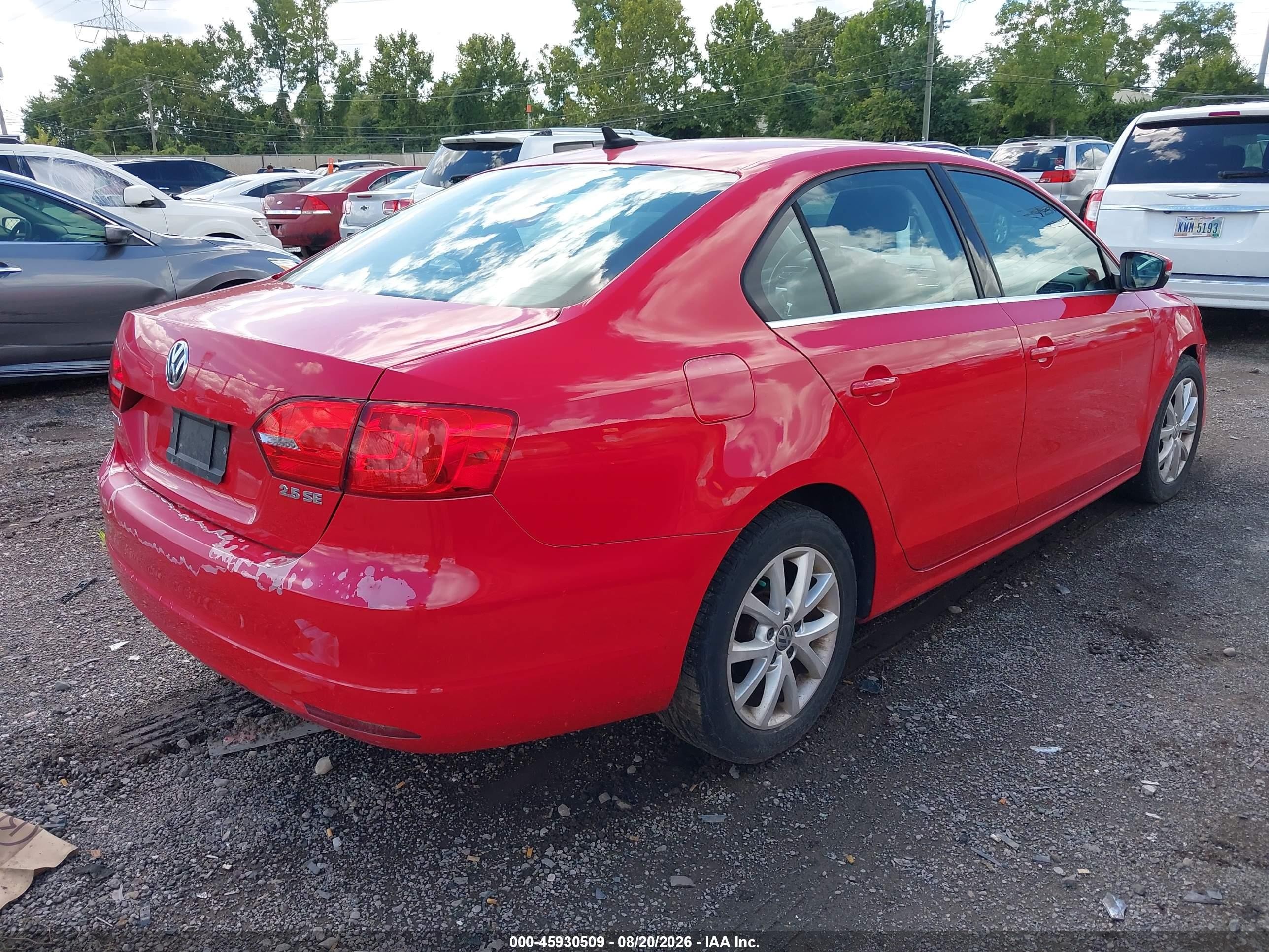 2013 Volkswagen Jetta 2.5l Se Red vin: 3VWDP7AJ1DM304791