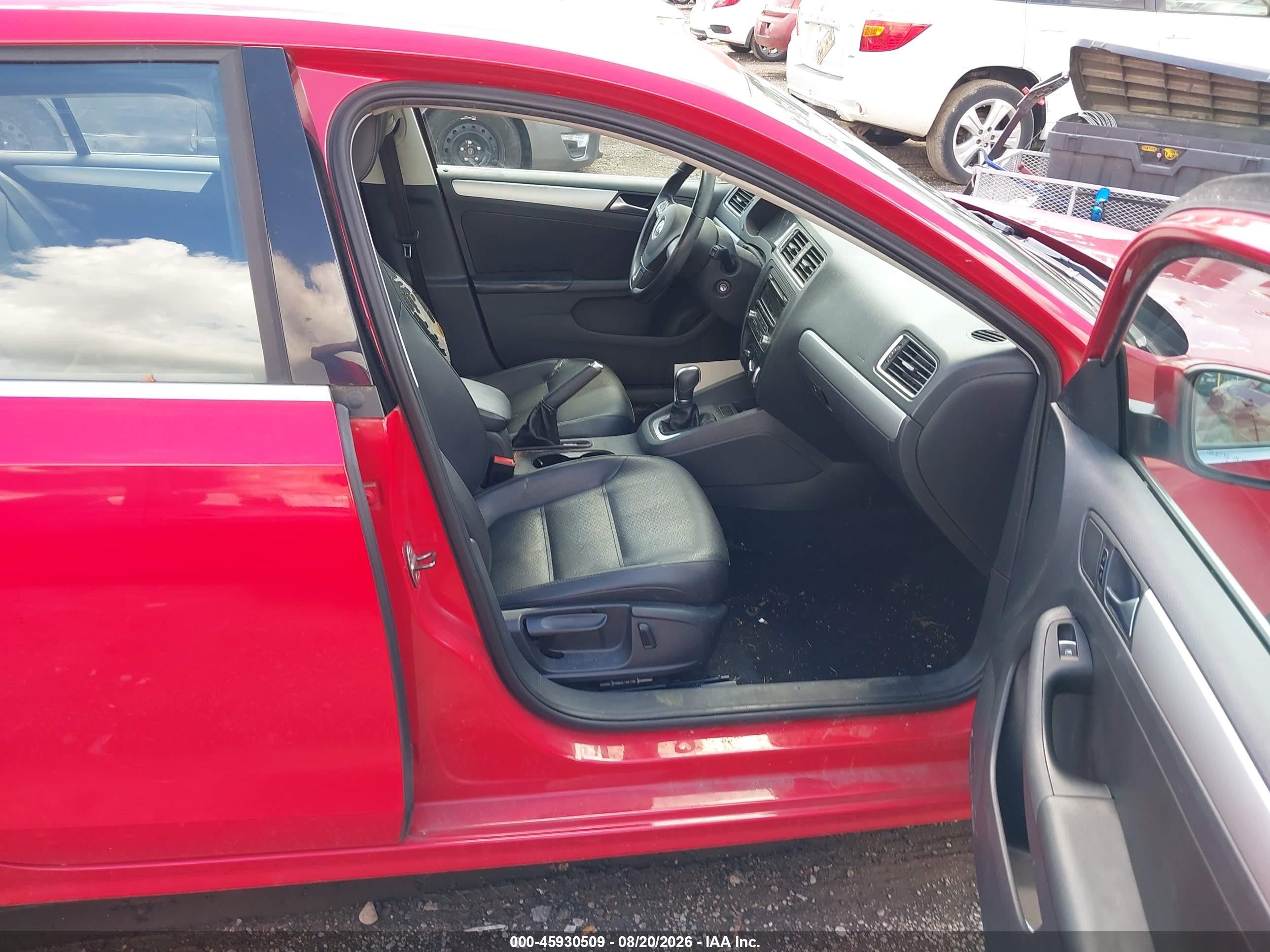 2013 Volkswagen Jetta 2.5l Se Red vin: 3VWDP7AJ1DM304791
