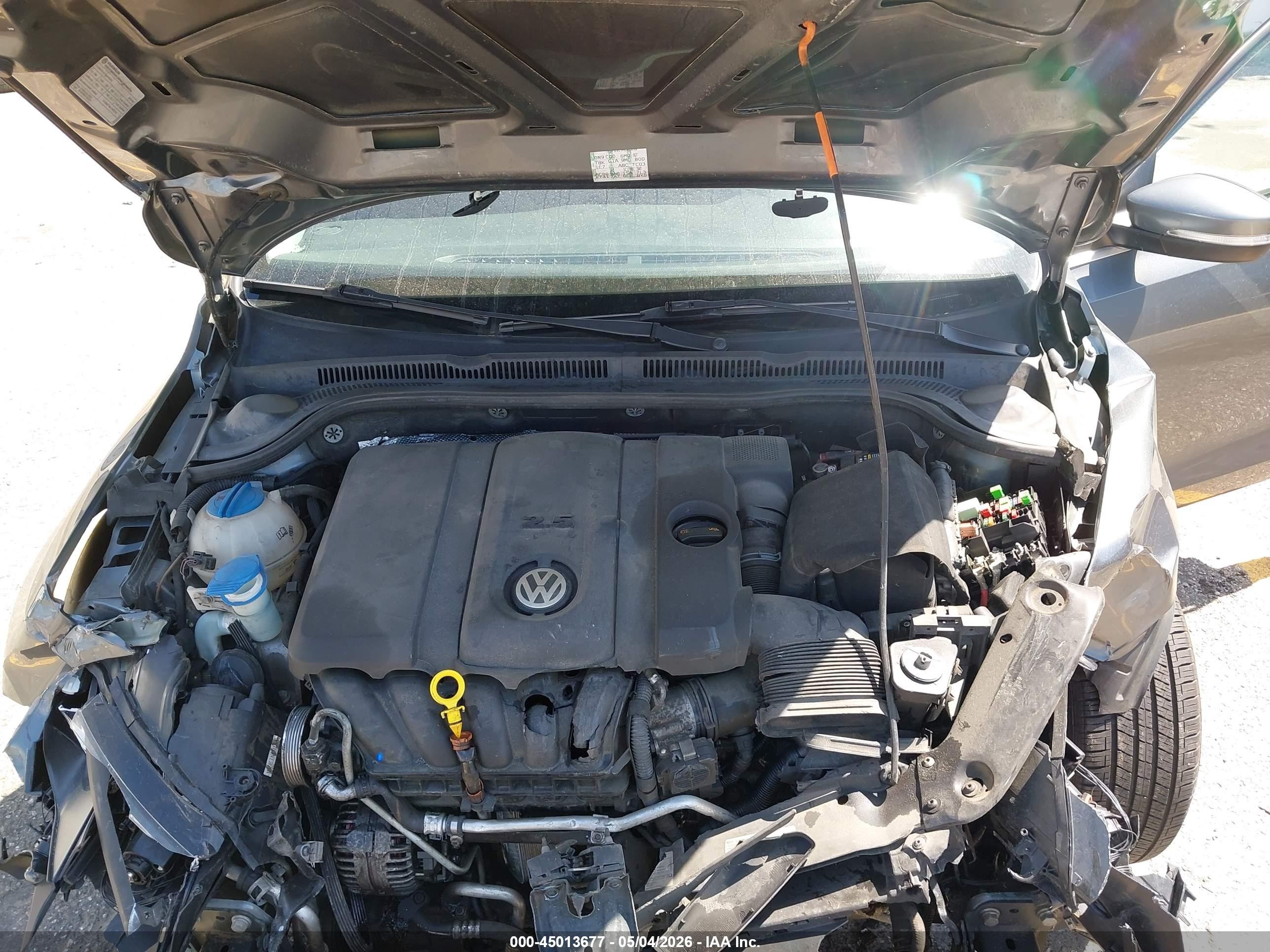 2013 Volkswagen Jetta 2.5l Se Silver vin: 3VWDP7AJ1DM306816