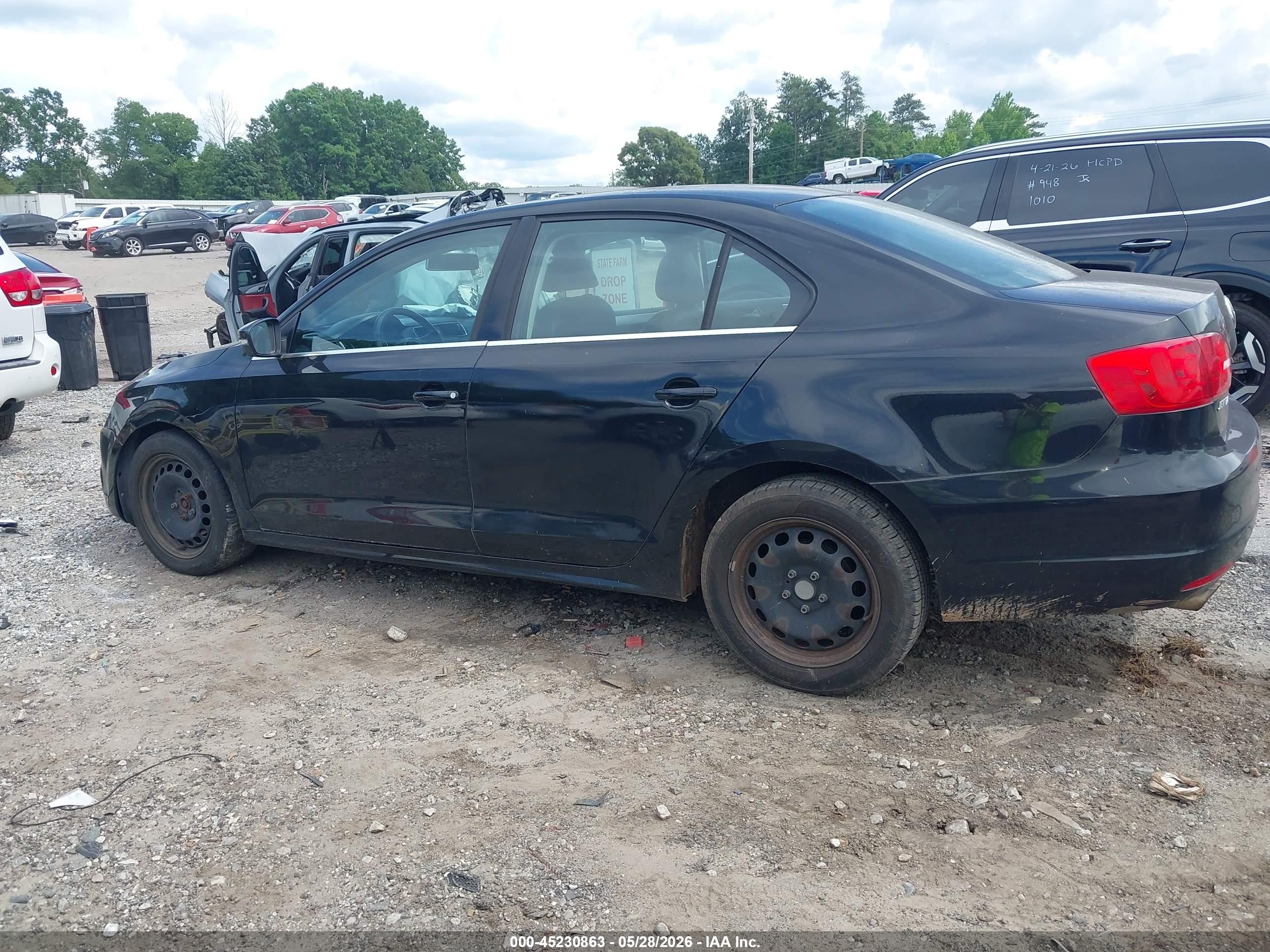 2013 Volkswagen Jetta 2.5l Se Black vin: 3VWDP7AJ1DM417897
